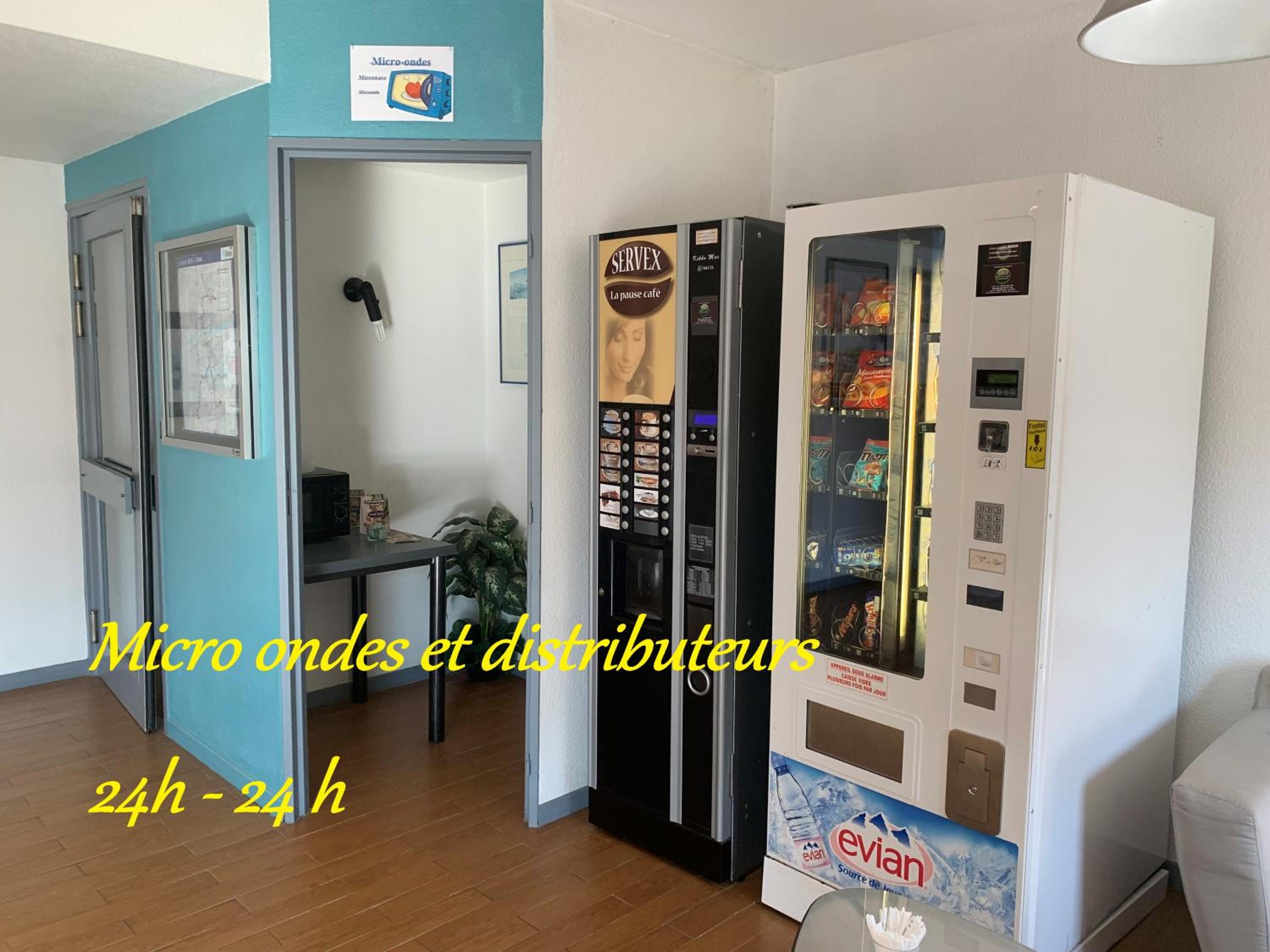 Chambray-les-Tours Vacations - initial by balladins Tours Sud - Property Image 6