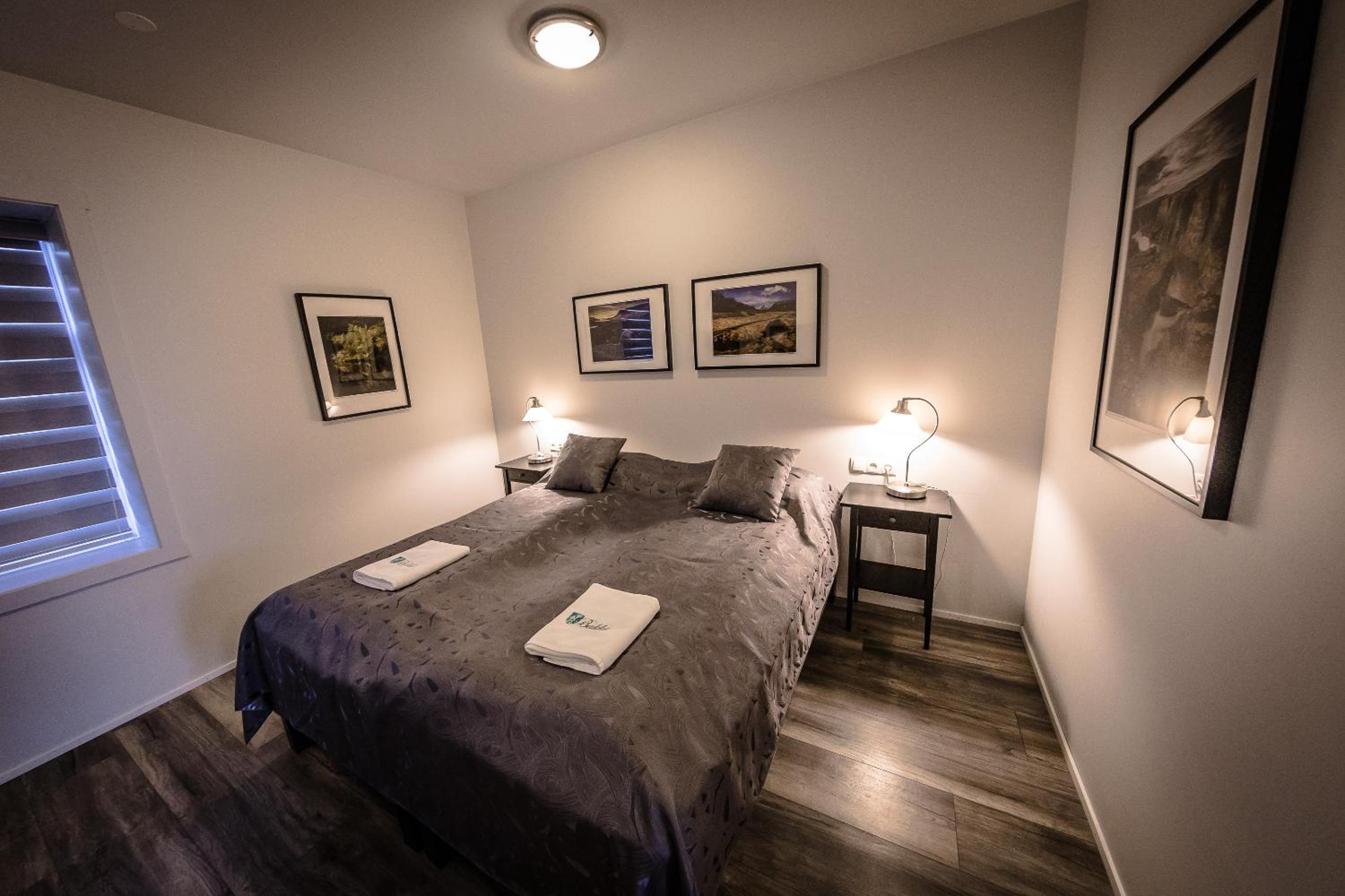 Bakki Apartments & Hostel