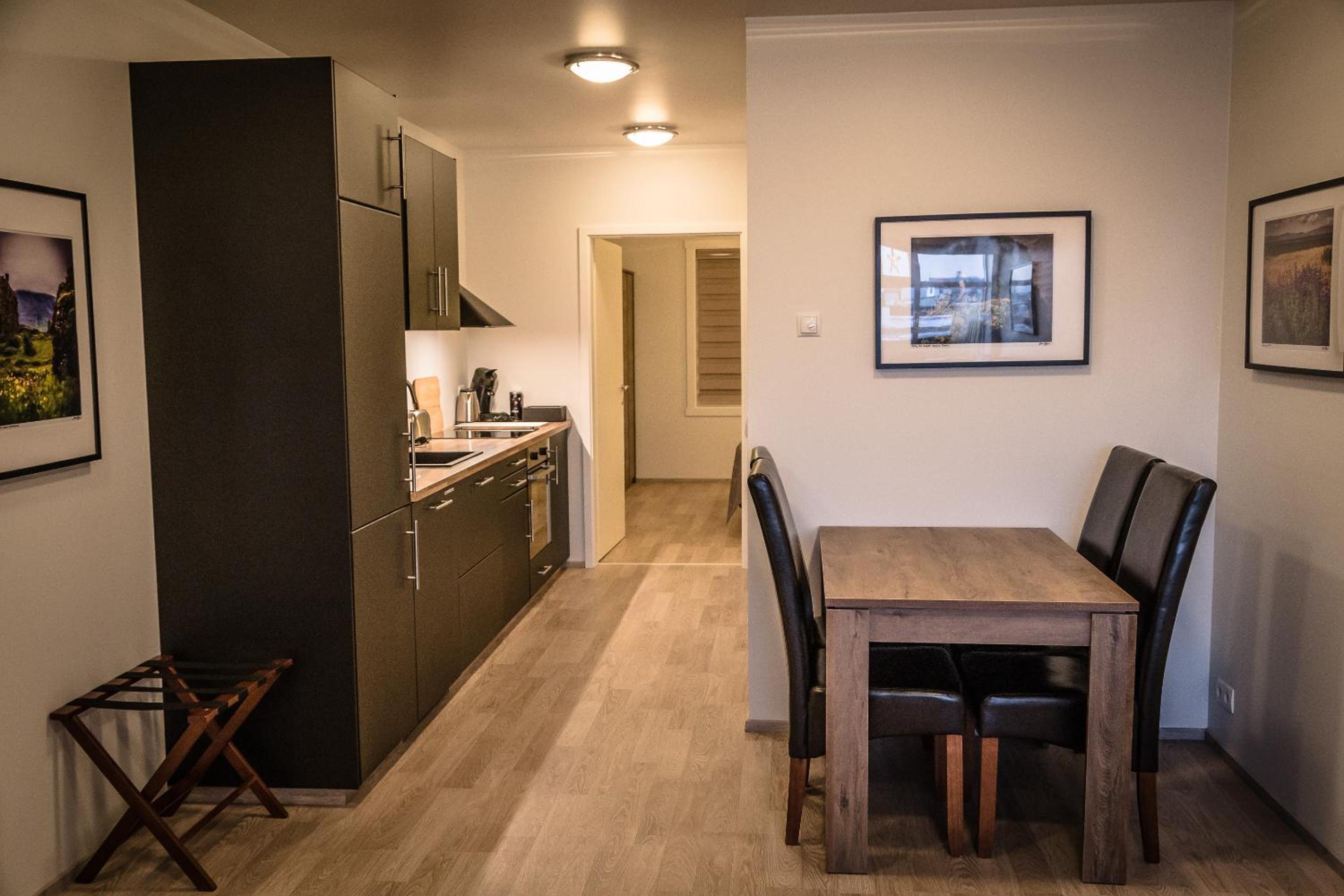Bakki Apartments & Hostel