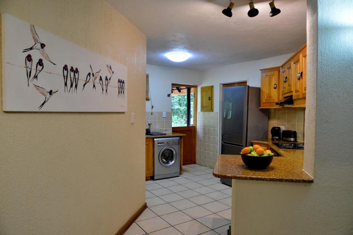 Hazyview Vacations - Cambalala - Private Villa - in Kruger Park Lodge - Serviced Daily, Free Wi-Fi - Property Image 64