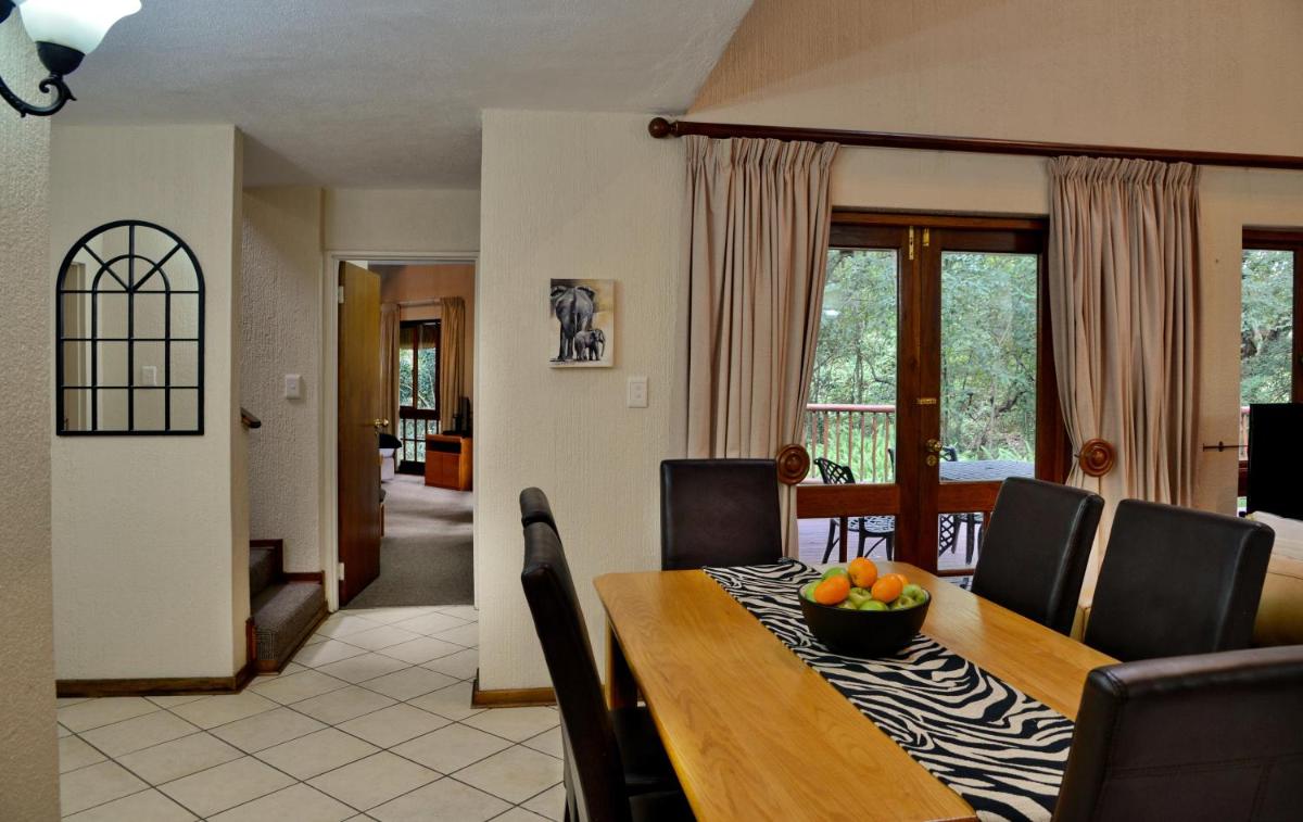 Hazyview Vacations - Cambalala - Private Villa - in Kruger Park Lodge - Serviced Daily, Free Wi-Fi - Property Image 16