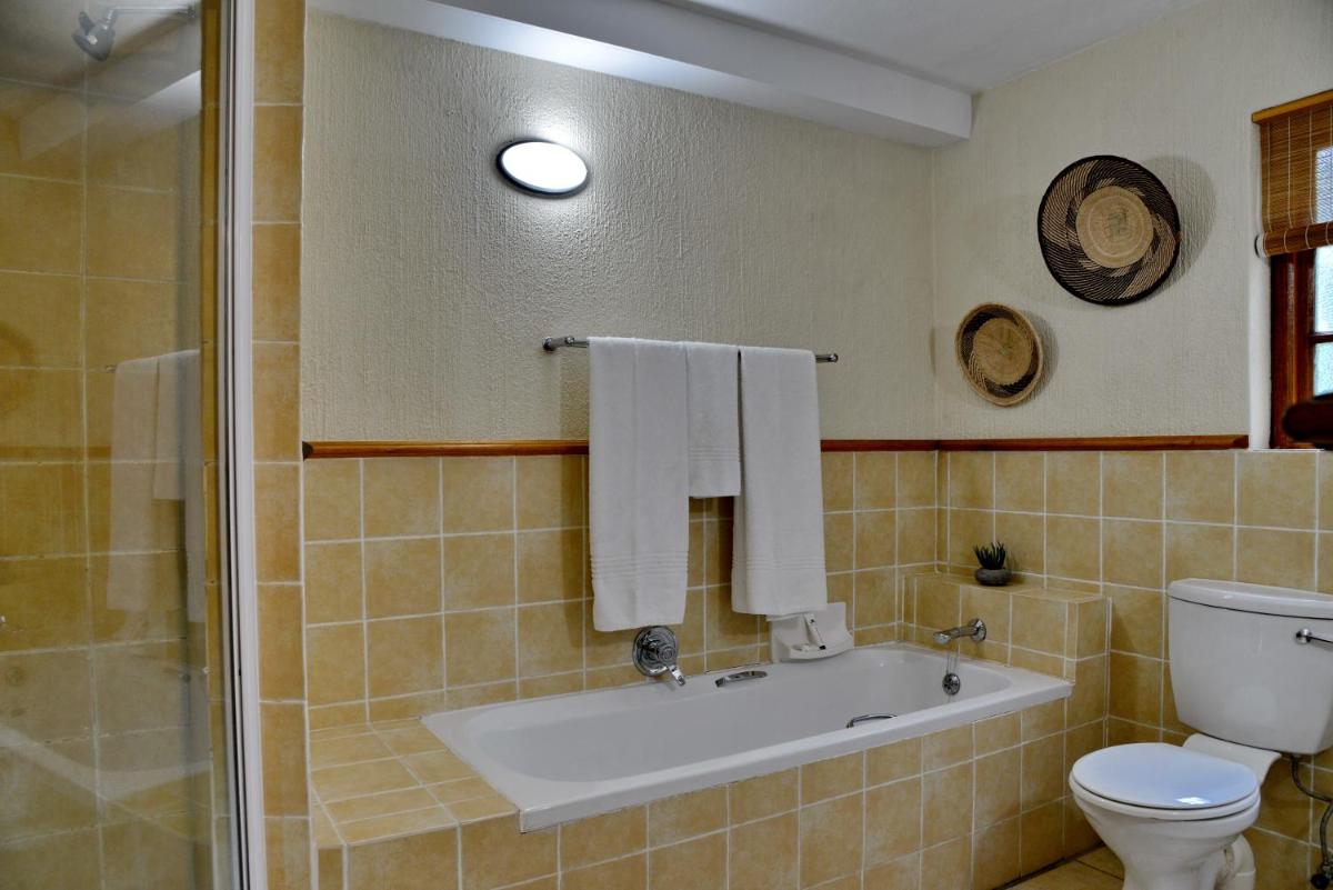 Hazyview Vacations - Cambalala - Private Villa - in Kruger Park Lodge - Serviced Daily, Free Wi-Fi - Property Image 1