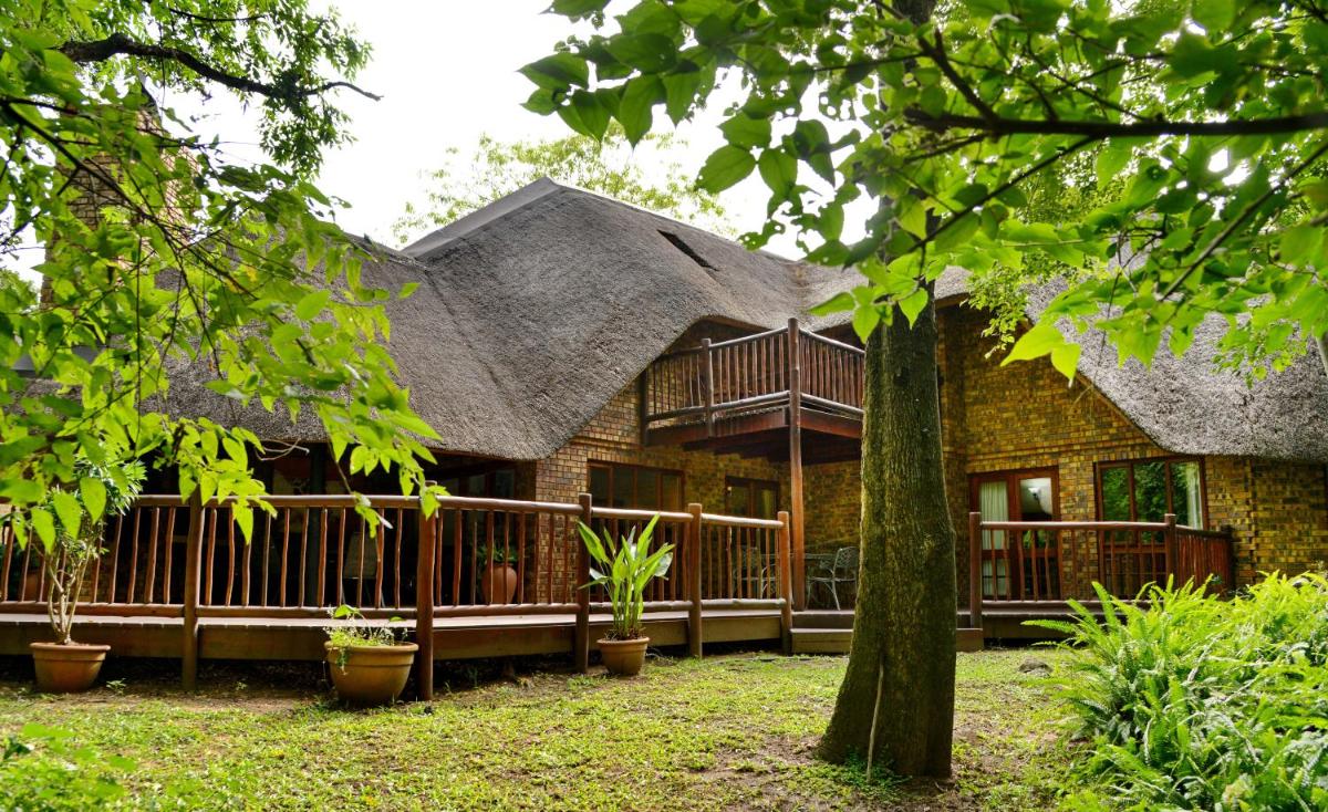 Hazyview Vacations - Cambalala - Private Villa - in Kruger Park Lodge - Serviced Daily, Free Wi-Fi - Property Image 51