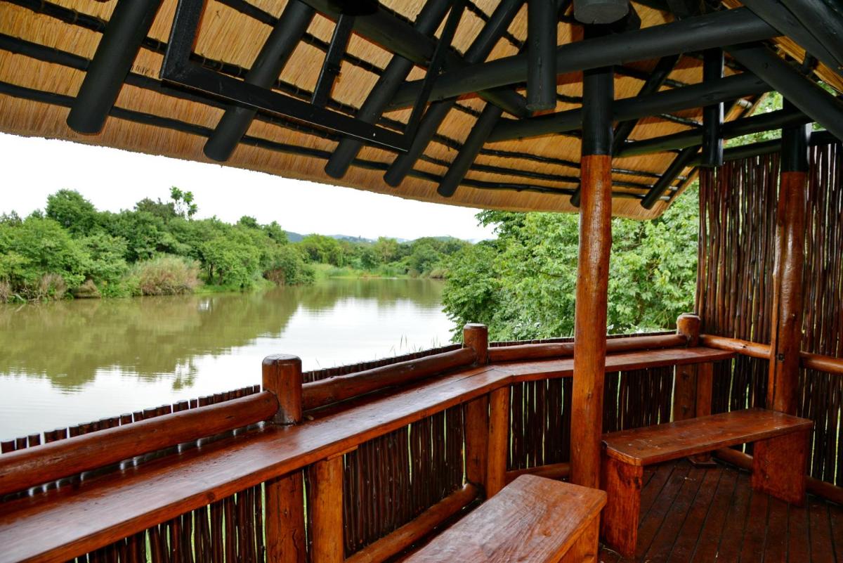 Hazyview Vacations - Cambalala - Private Villa - in Kruger Park Lodge - Serviced Daily, Free Wi-Fi - Property Image 10