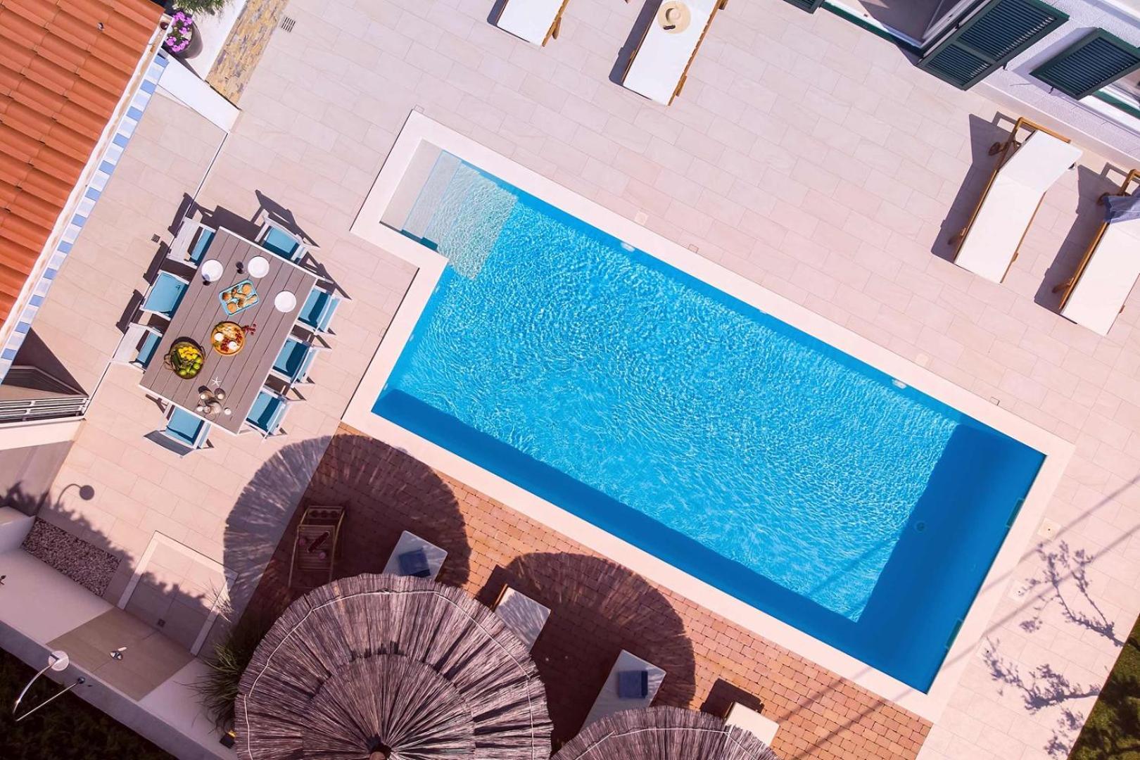 VILLA STOZAK, private heated pool, cinema room and sauna, 7 km from beach view 4