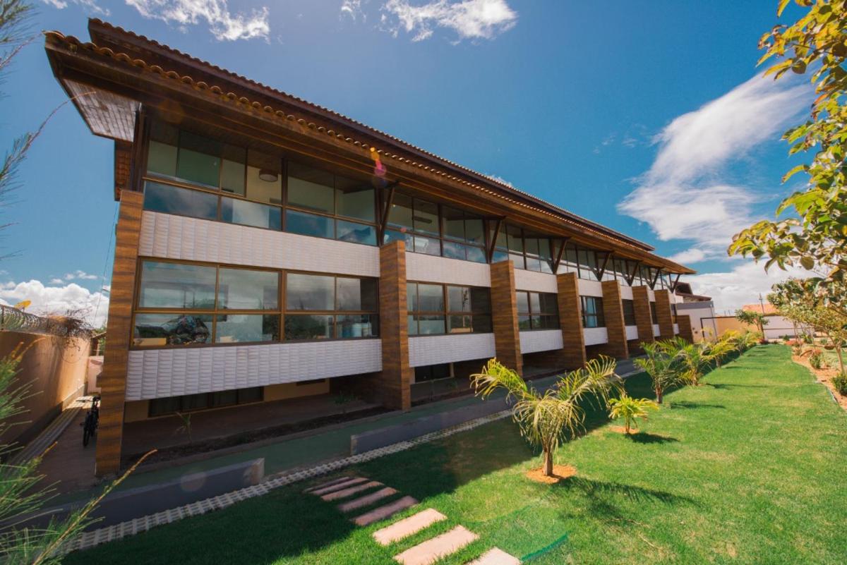 Apartamento andar superior em Gravatá com piscina e área de lazer Condomínio Jacarandá