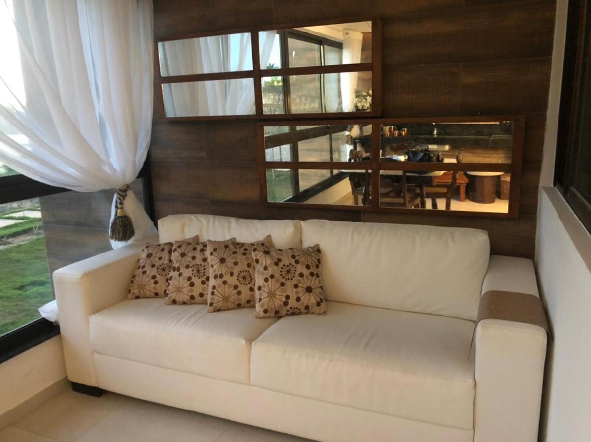 Apartamento andar superior em Gravatá com piscina e área de lazer Condomínio Jacarandá