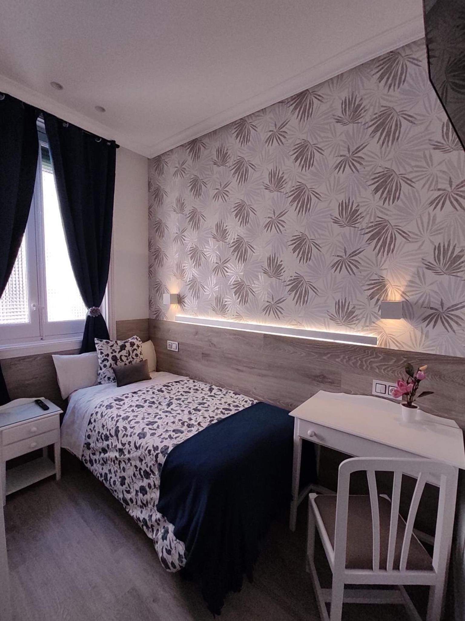 Hostal Alfaro 2