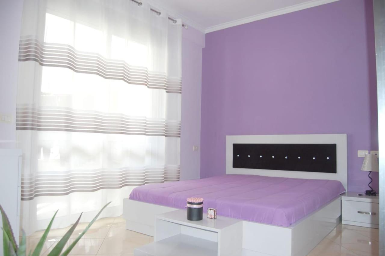 Sea View Marina Apartment Vlore