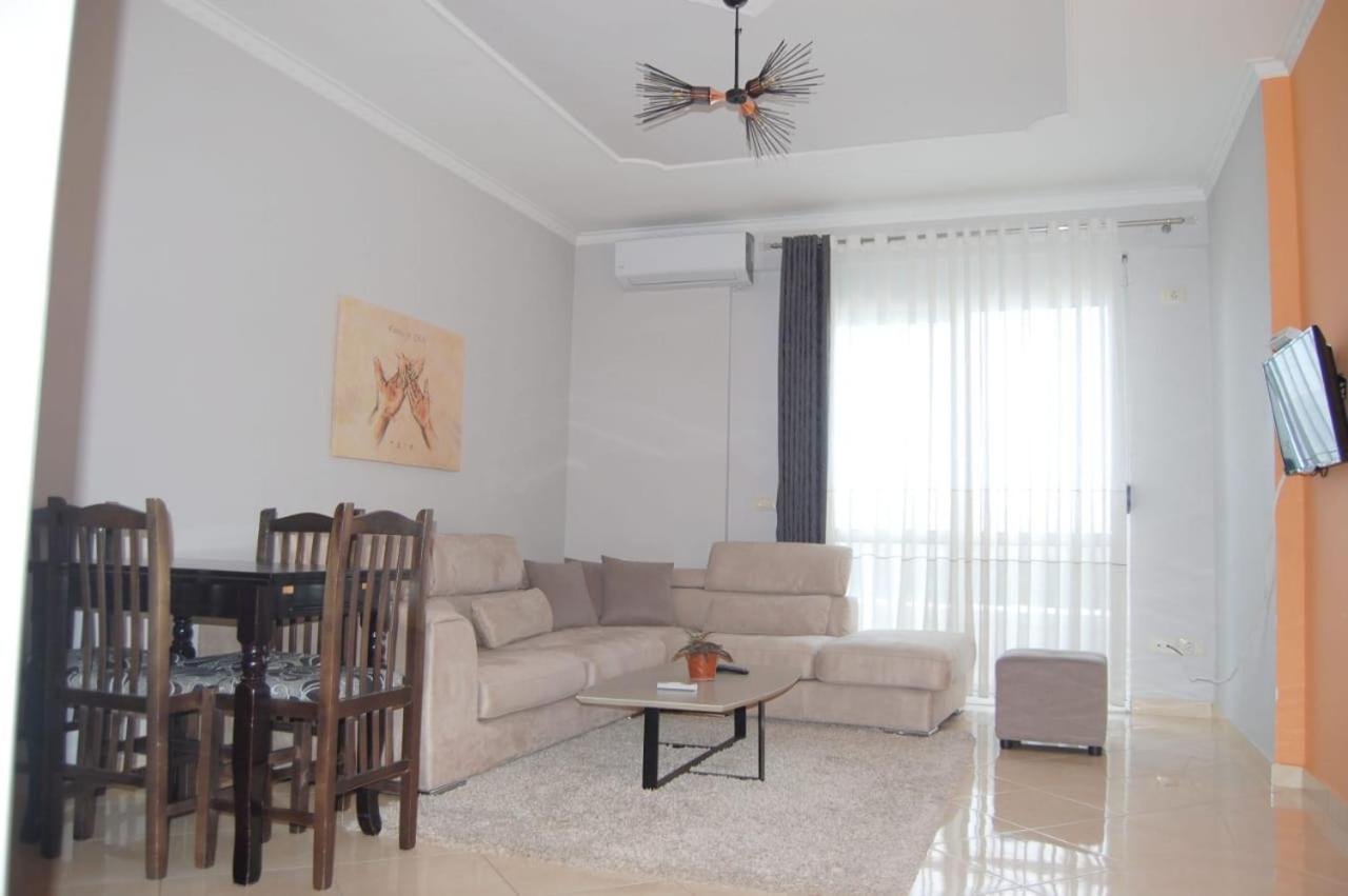 Sea View Marina Apartment Vlore