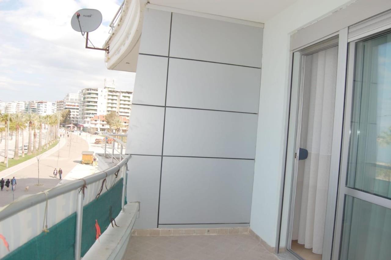 Sea View Marina Apartment Vlore