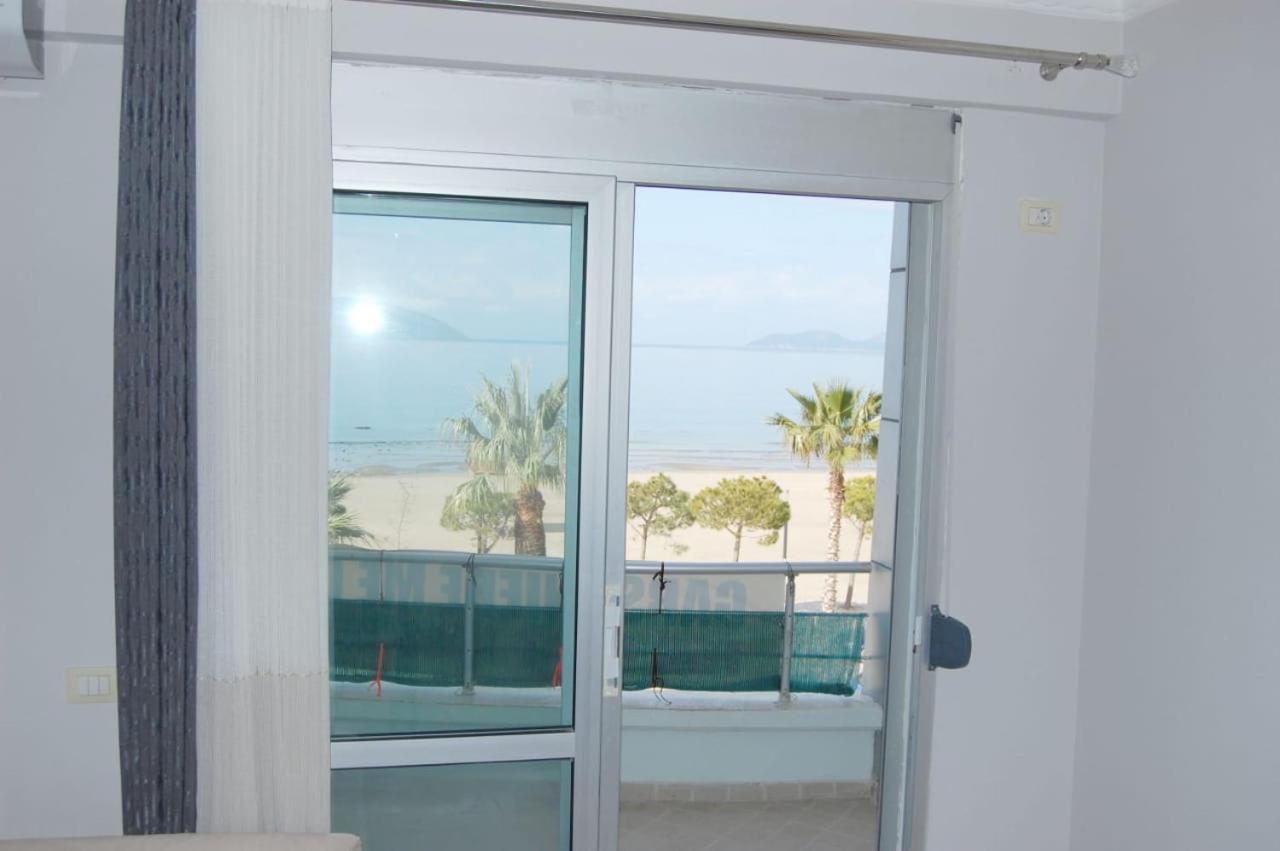 Sea View Marina Apartment Vlore