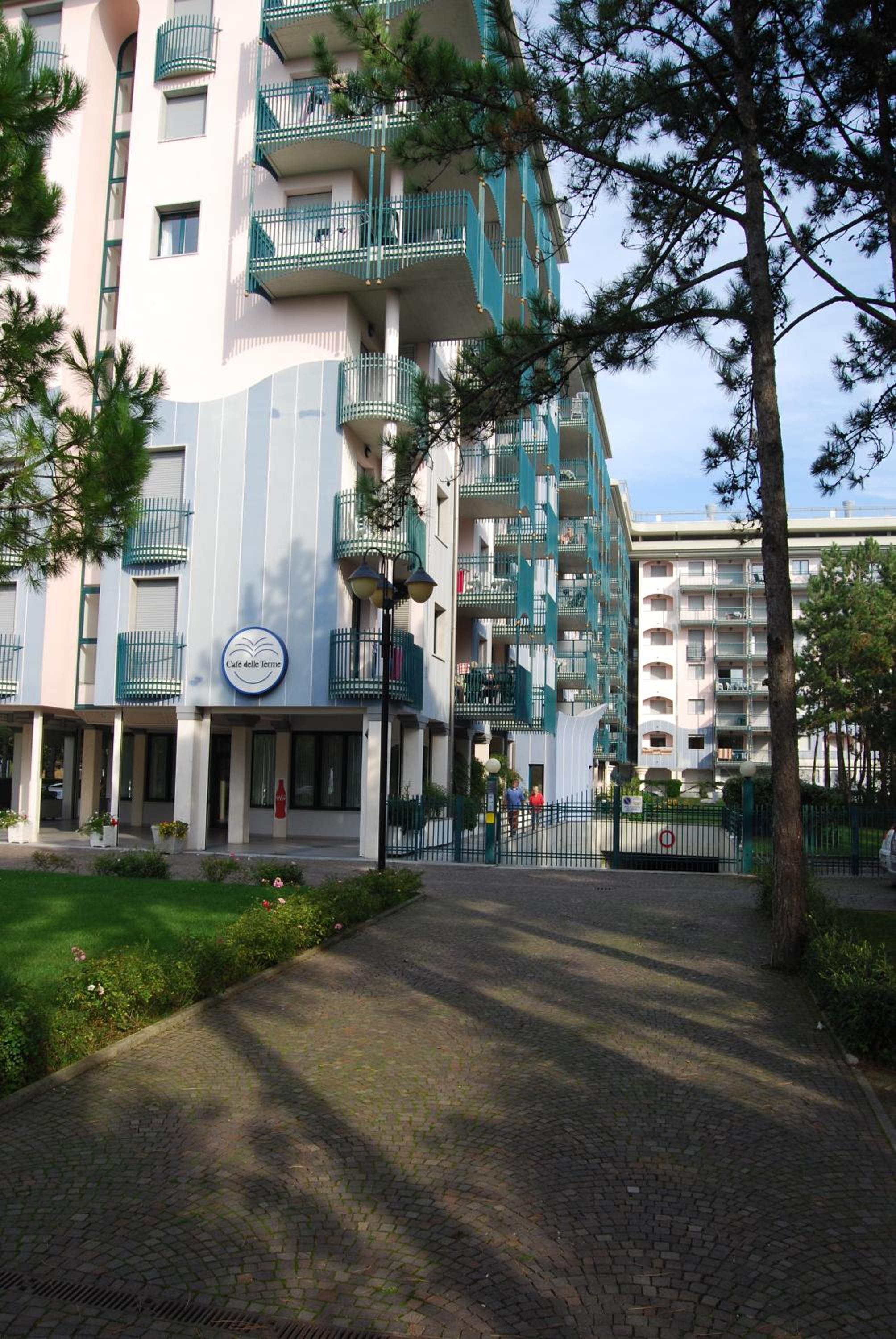Residence delle Terme view 3