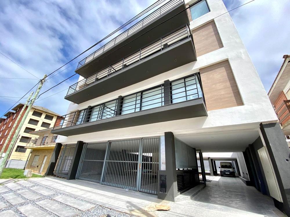 Edificio Zafiro a 150 Mt de la playa Zona Faro Norte! Complejo familiar