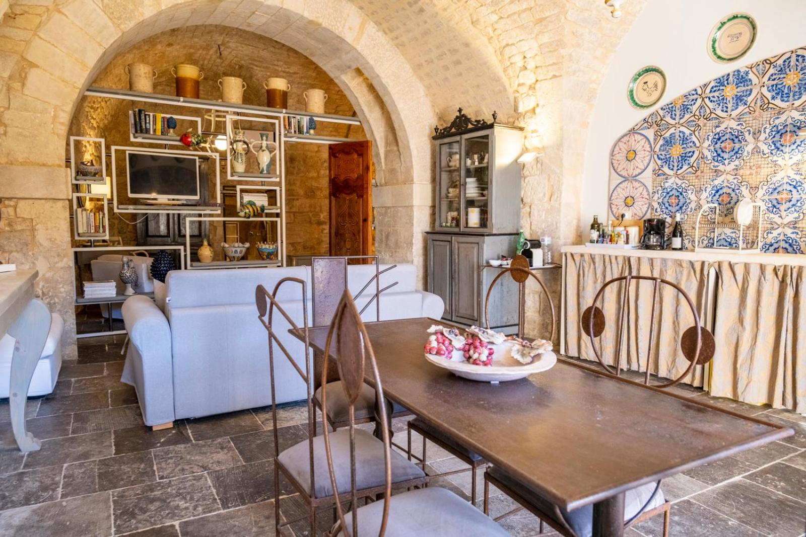 Hotel Luxury Cave Modica - Image 1