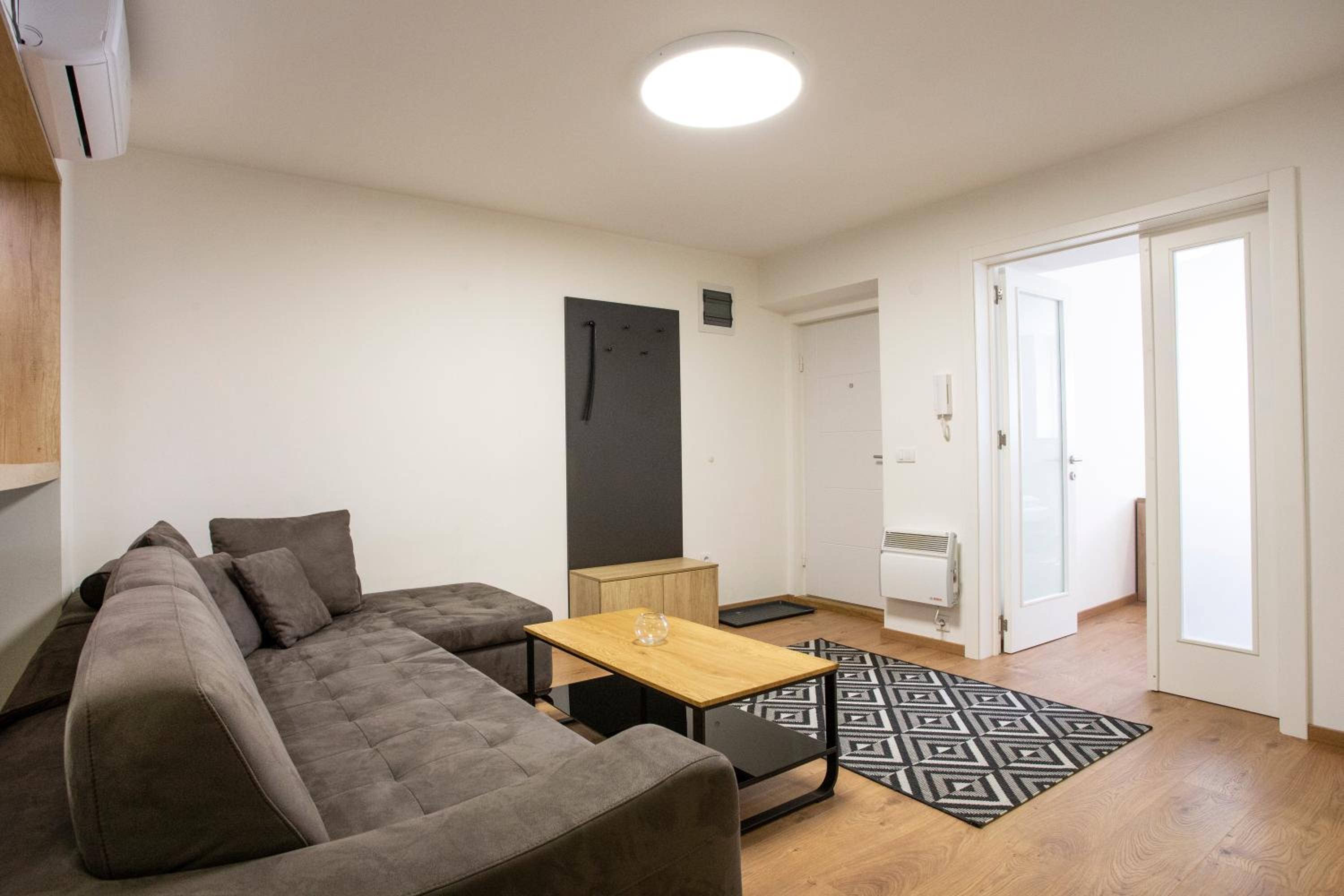 Apartment Ivy view 4