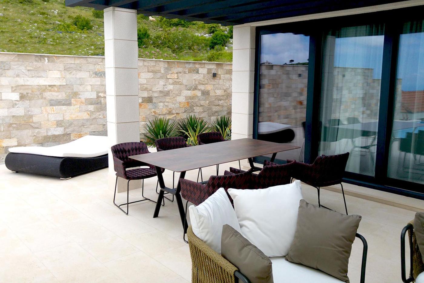 Luxury Villa Anna with private pool & Jet pool near Dubrovnik