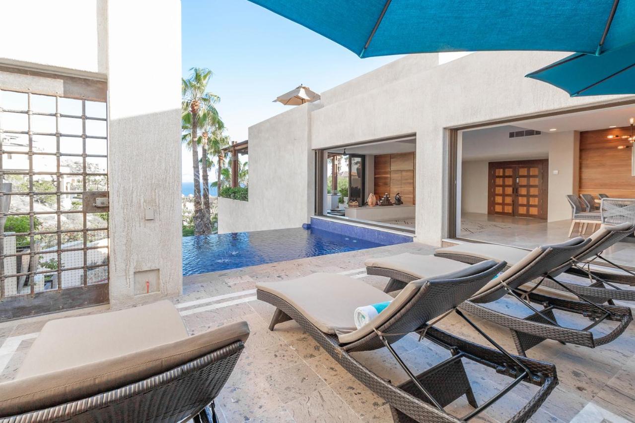 Contemporary Villa with 2 Pools, Walking Distance to Beach and Butler Included view 4