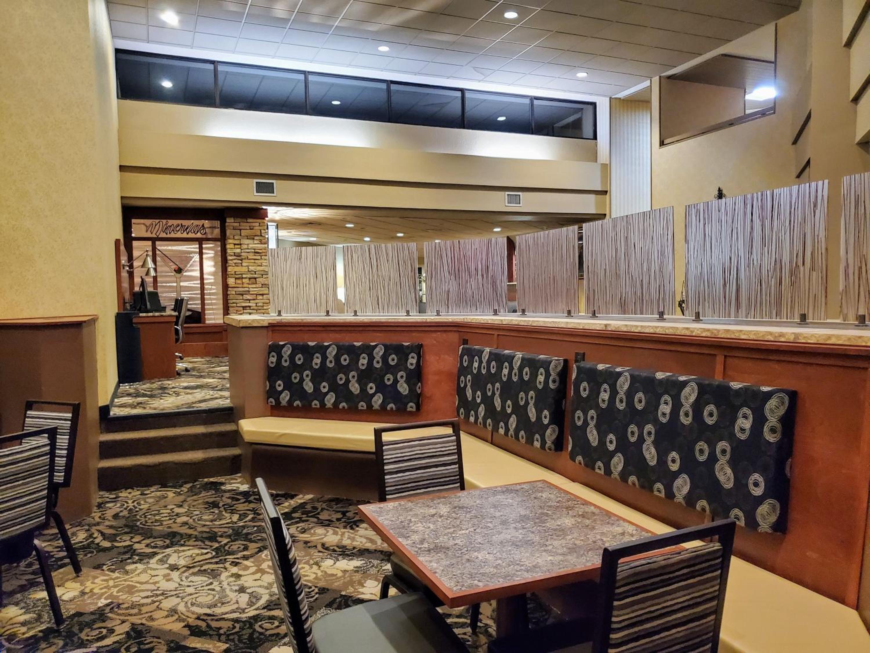 Watertown Vacations - Ramkota Hotel Watertown - Property Image 1