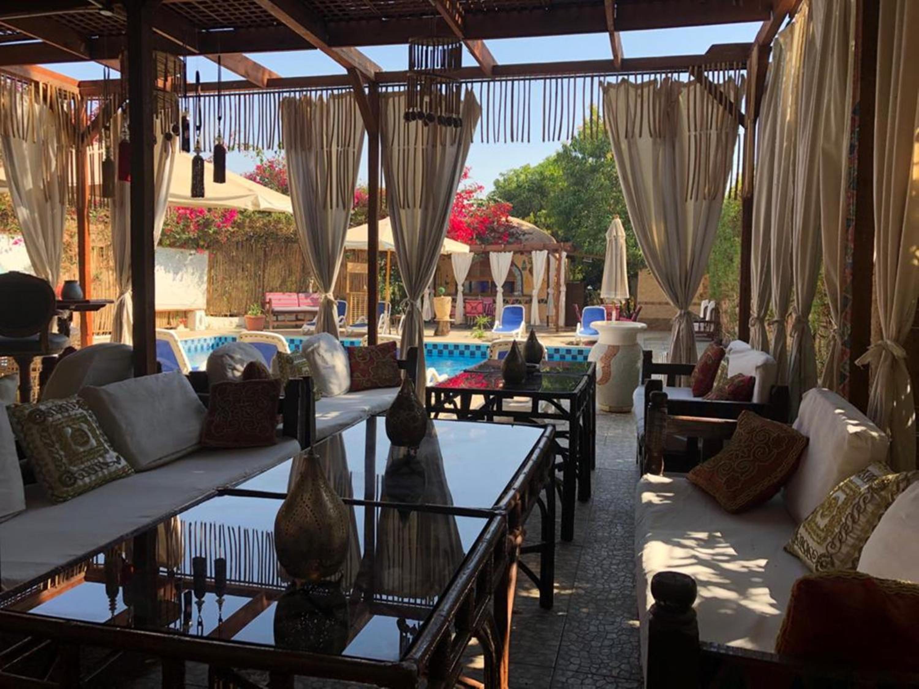 Nile Compound