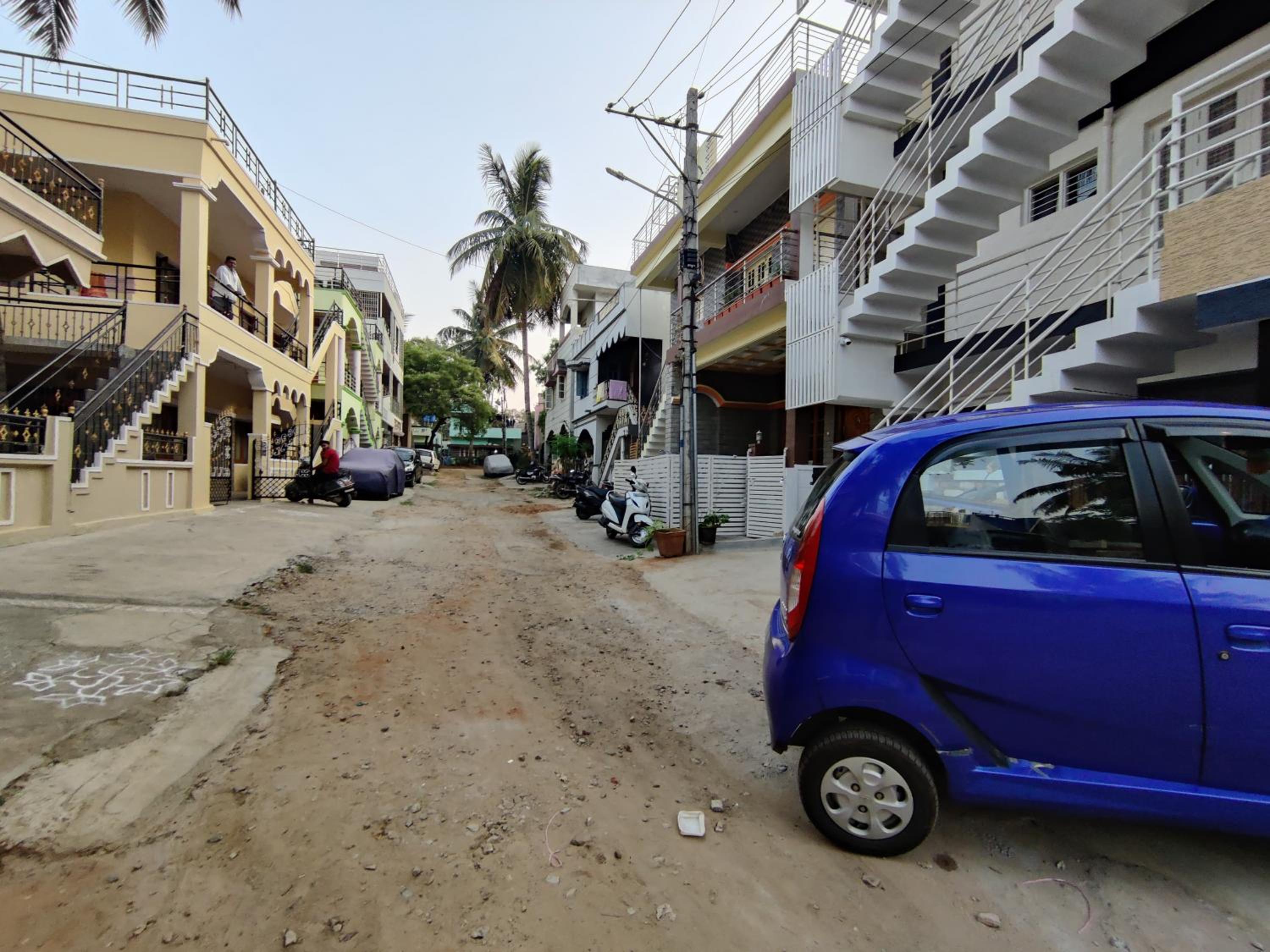 Royal Wings Apartments view 2