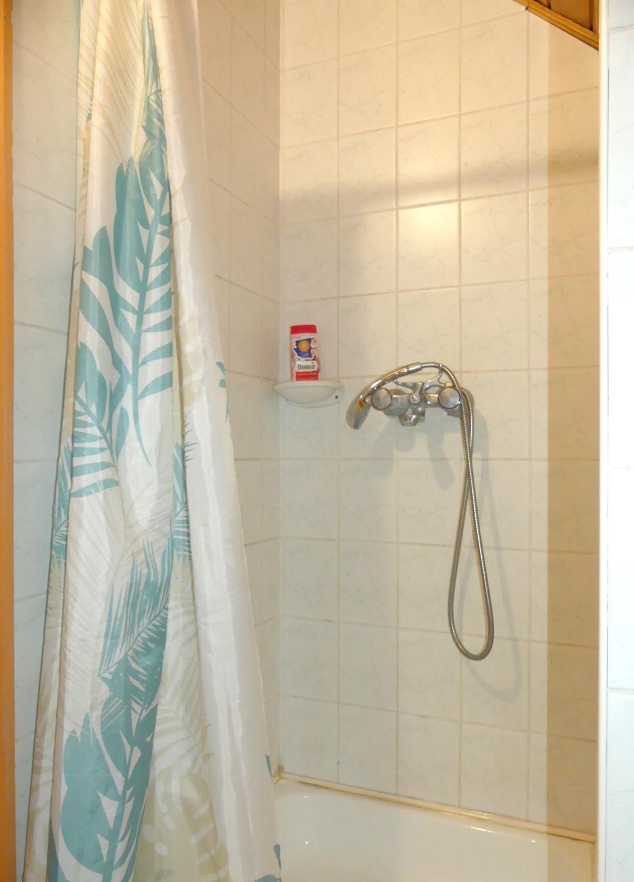 Photo 42