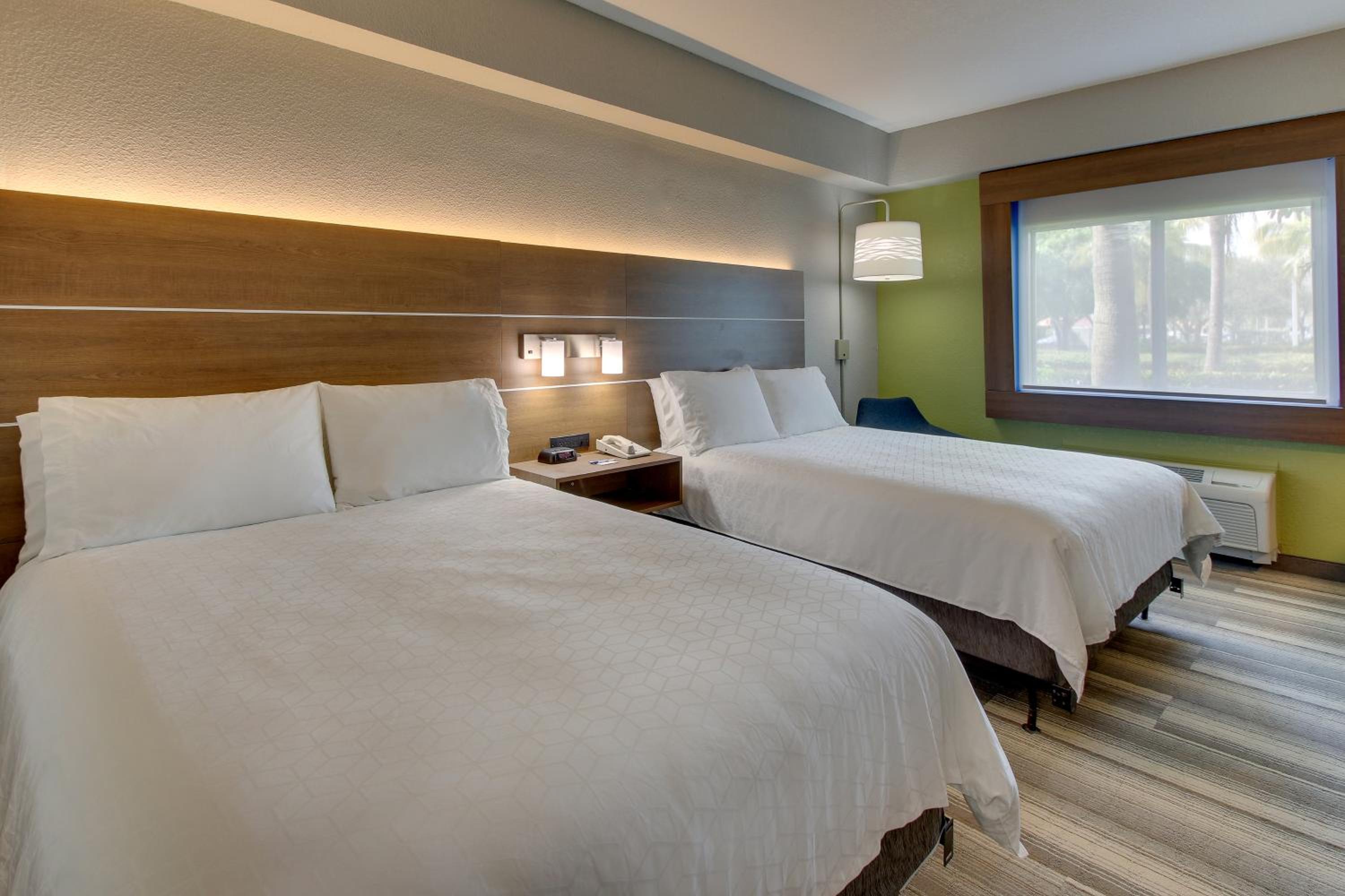 Holiday Inn Express West Palm Beach Metrocentre by IHG view 4