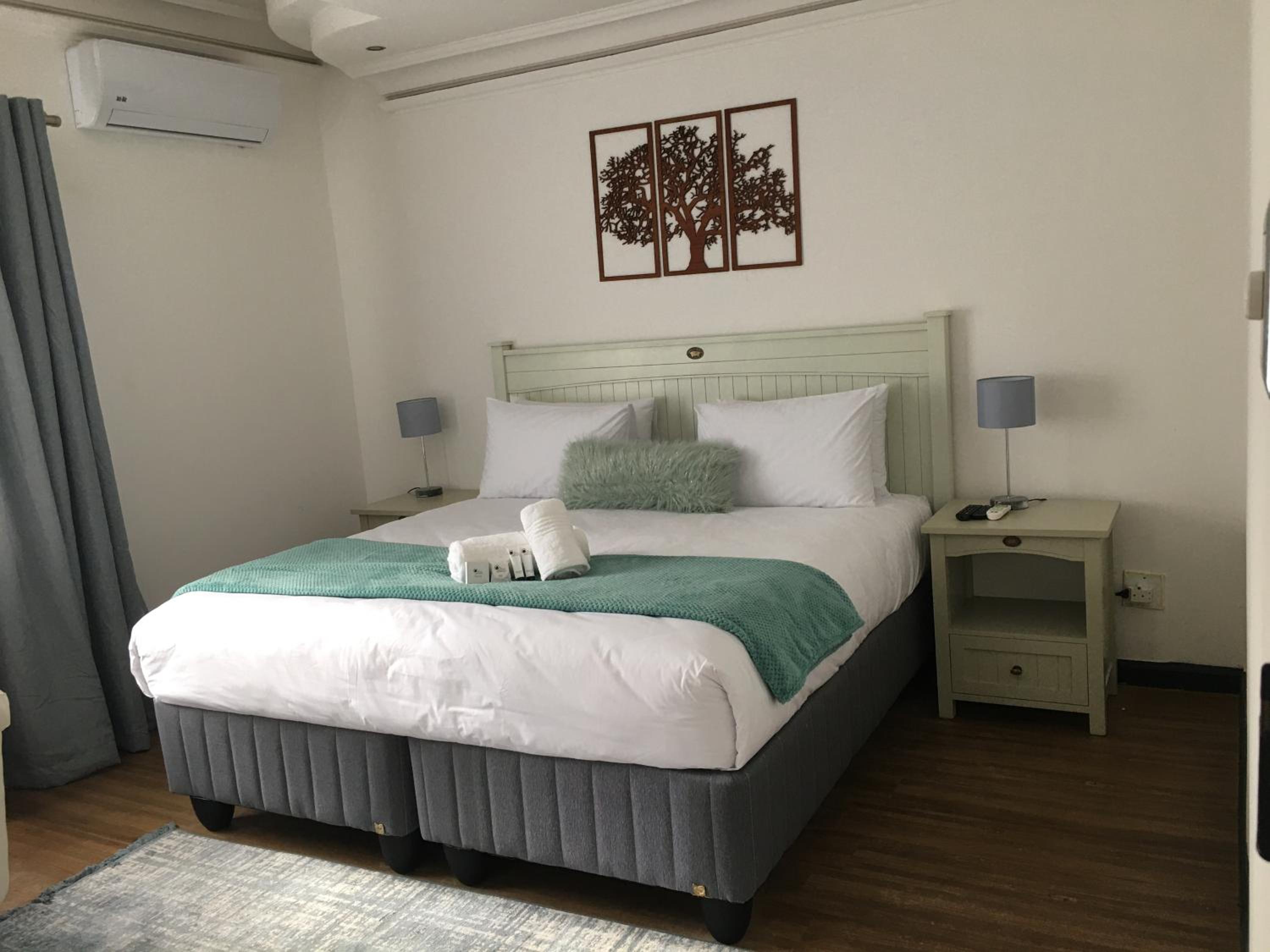 Omaha Luxury B&B & SPA view 4