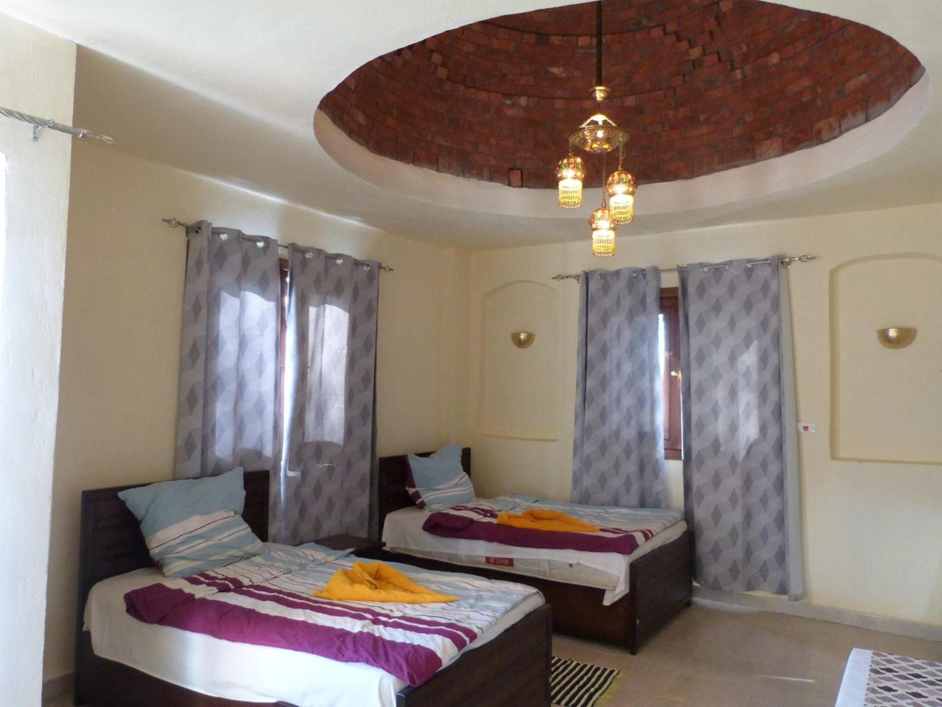 Nile Compound