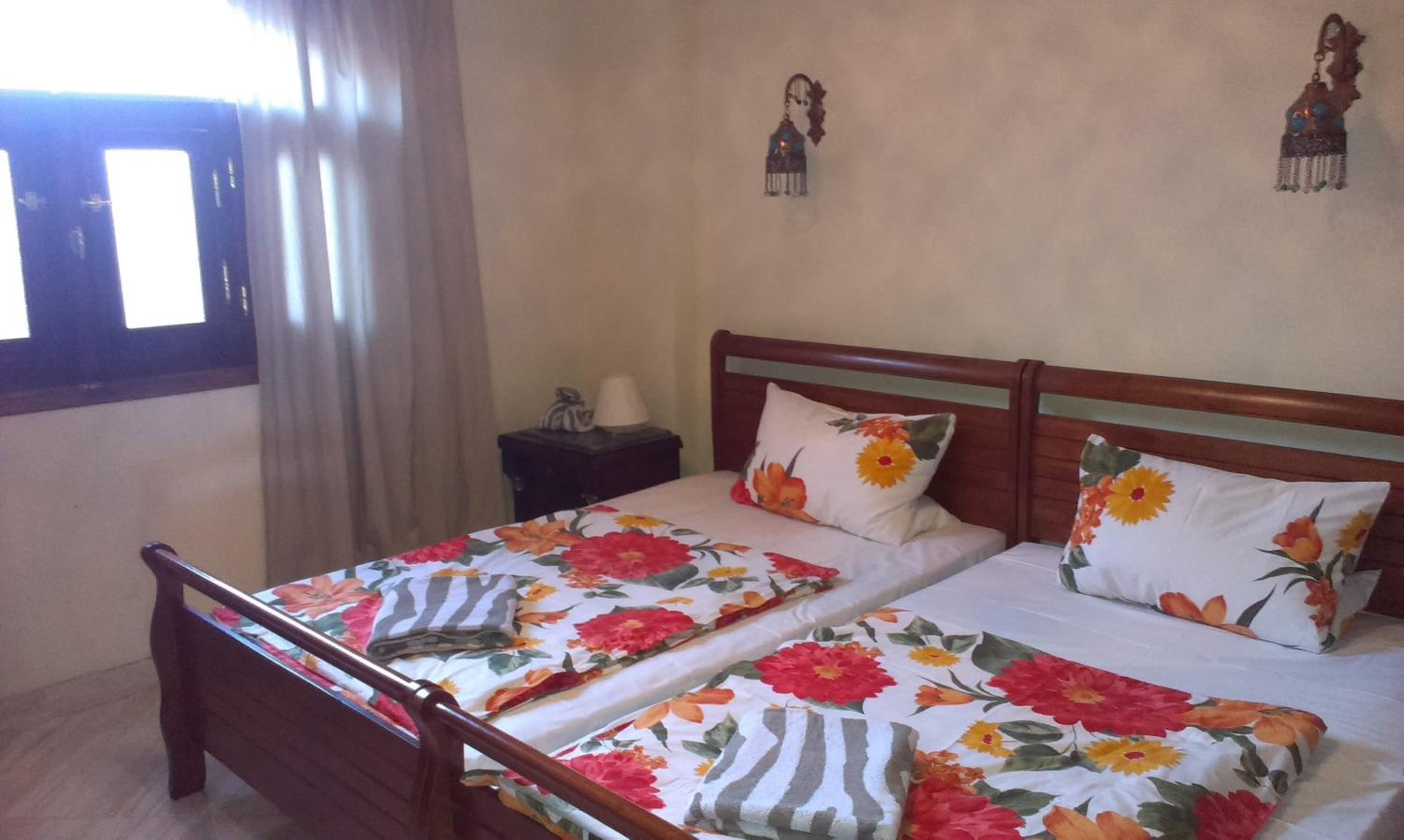 Nile Compound