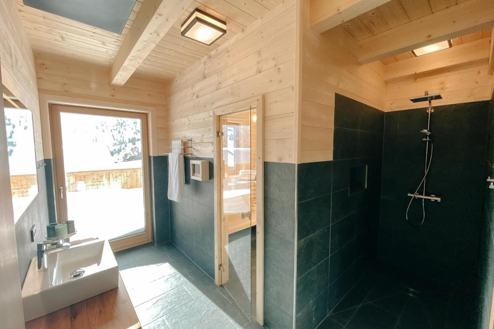 Heidi Chalets Falkertsee - Luxuschalet Bergwinter