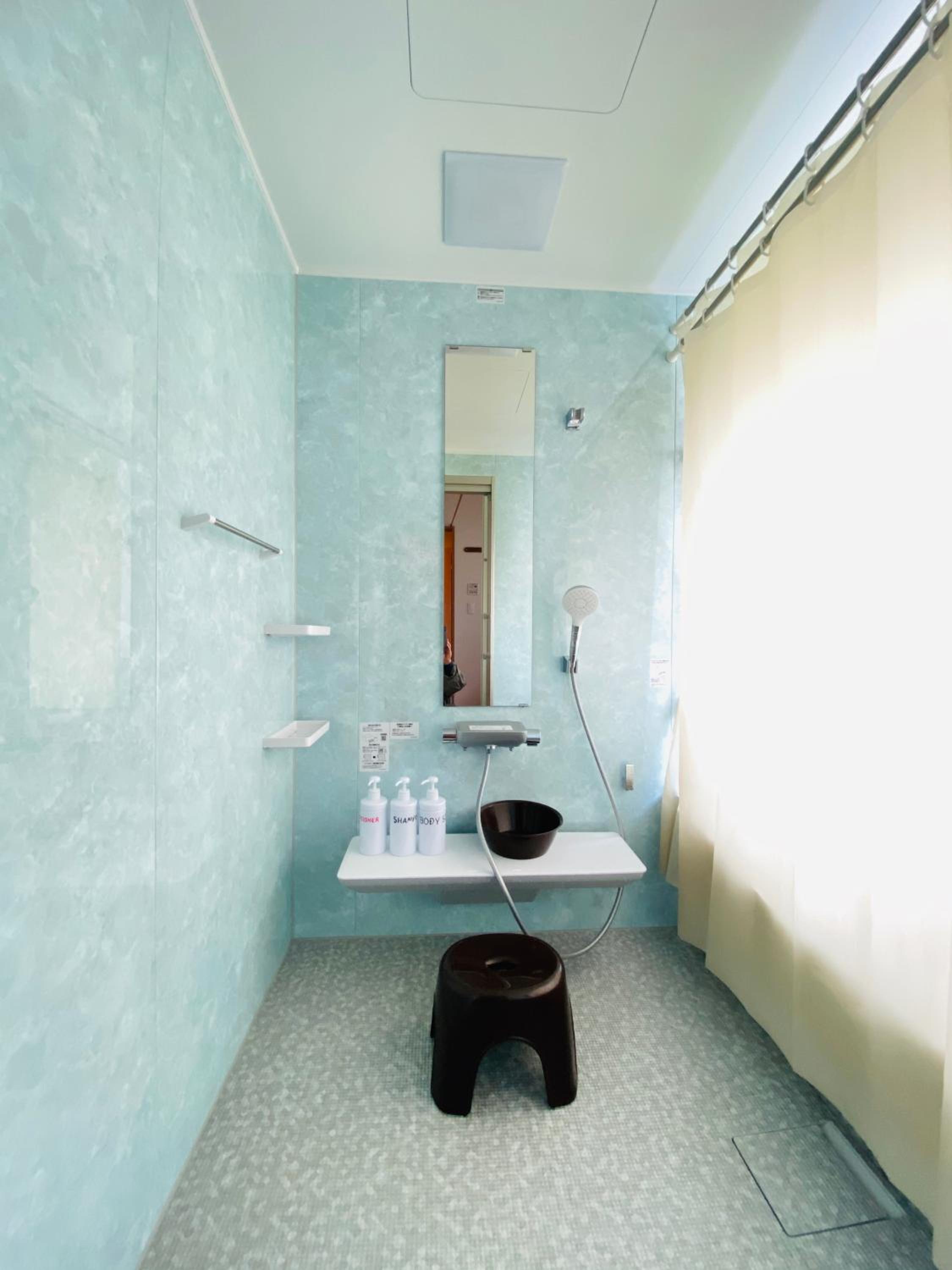 Photo 16