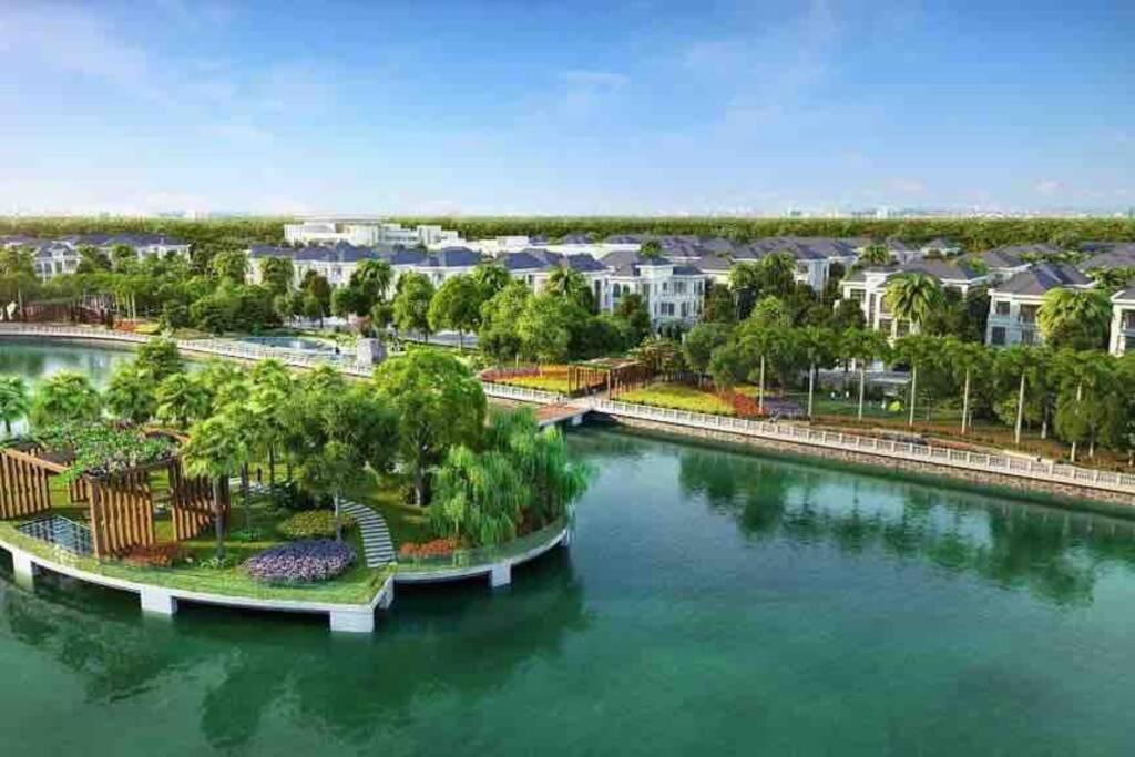 2 Bedrooms in luxury @Vinhomes Green Bay Ha Noi.