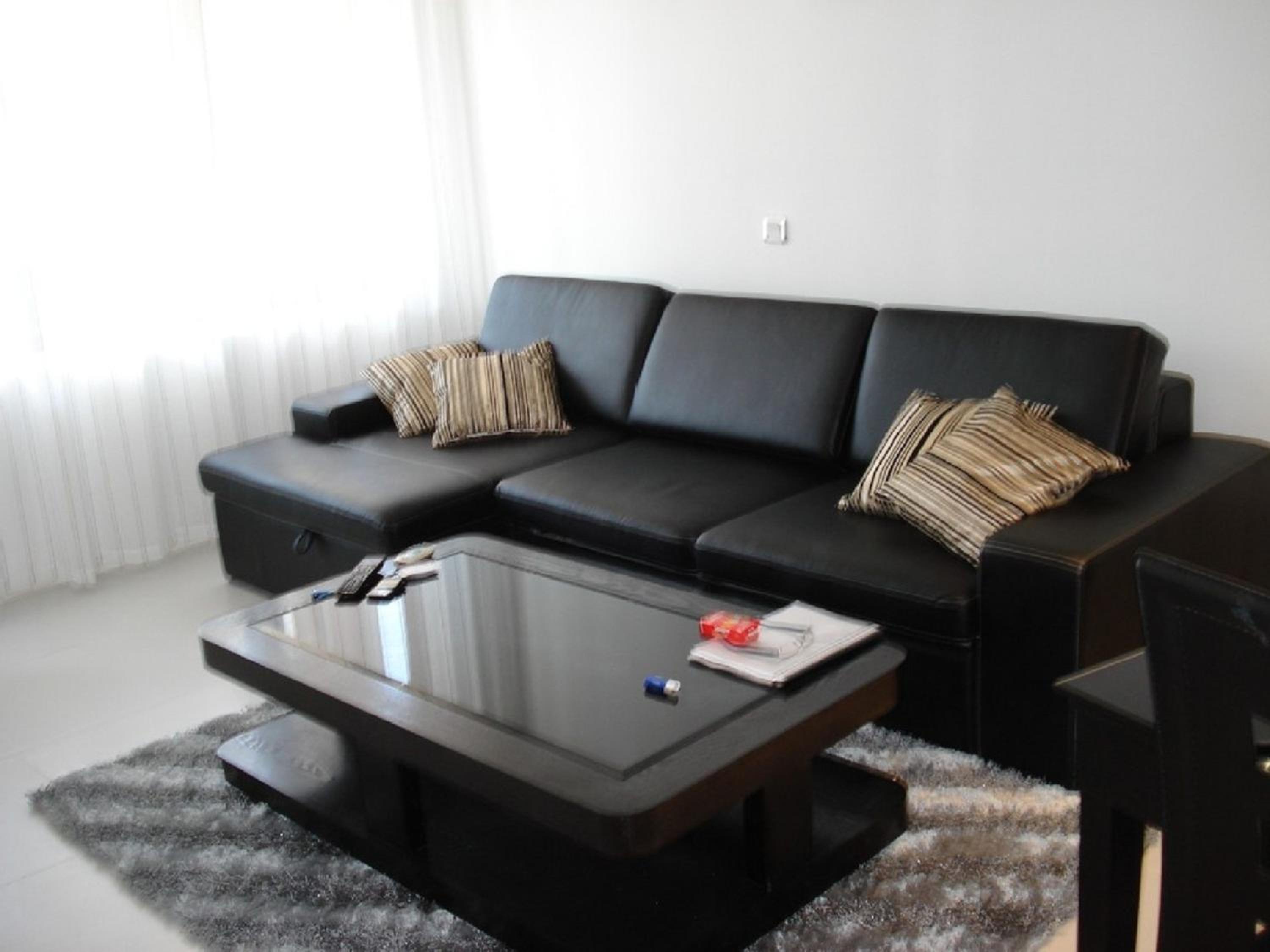 Apartment Rich