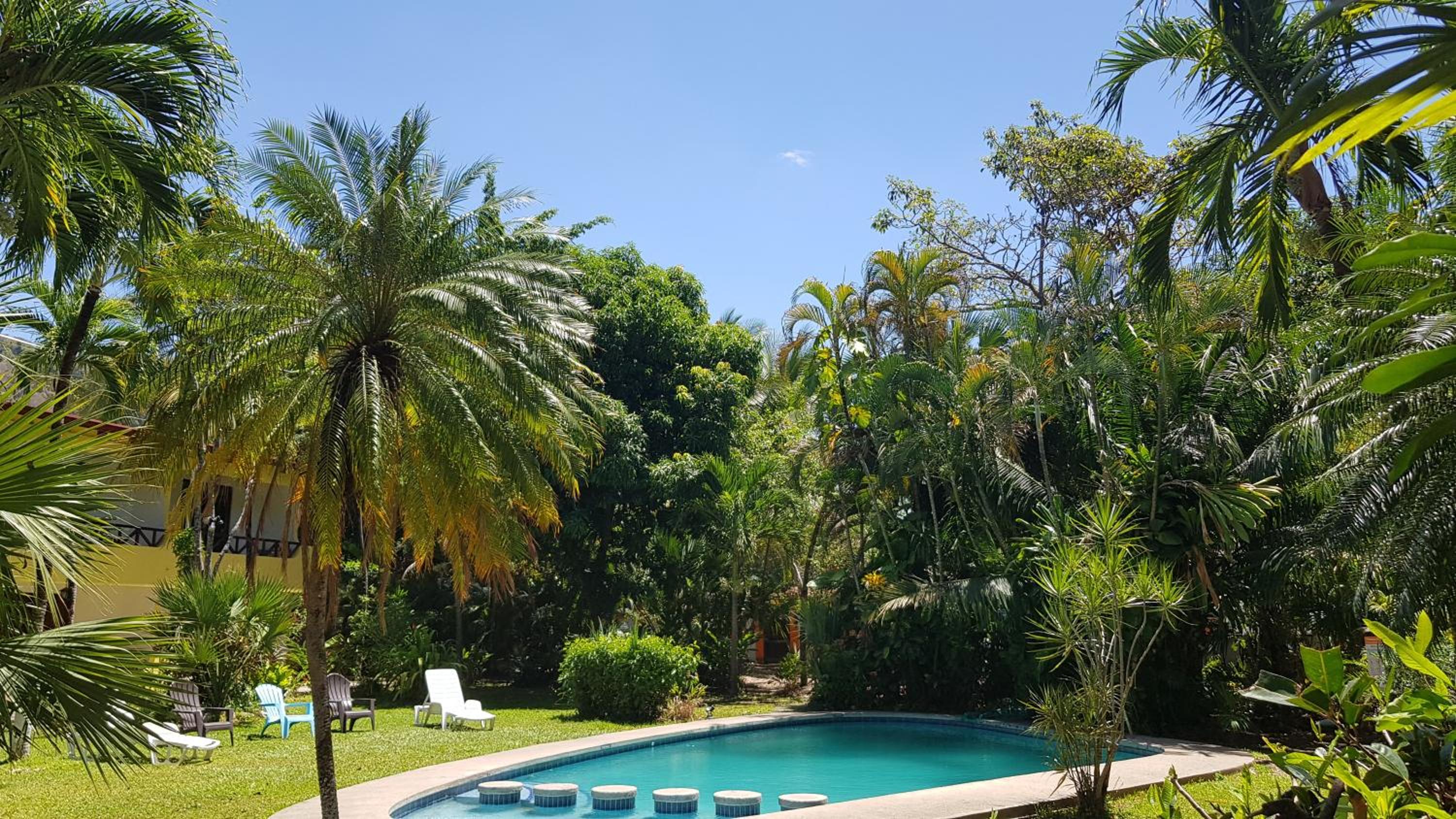 swimming pool