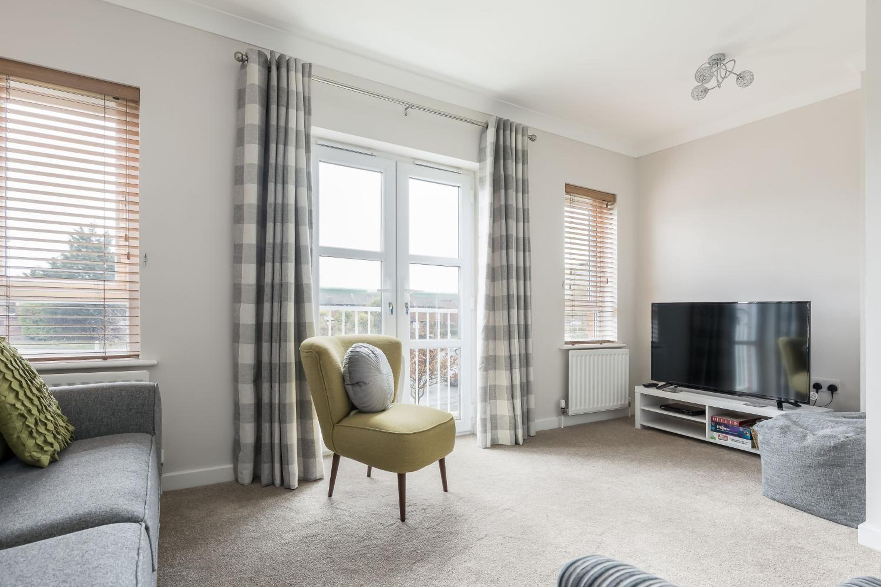 Avalon - Walking Distance to Poole Quay and Town view 3