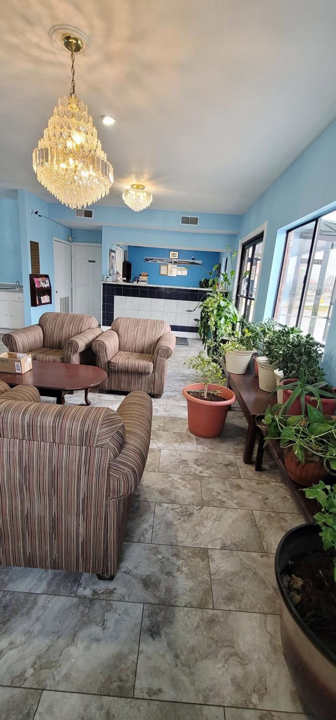 Regency Travel Inn view 5