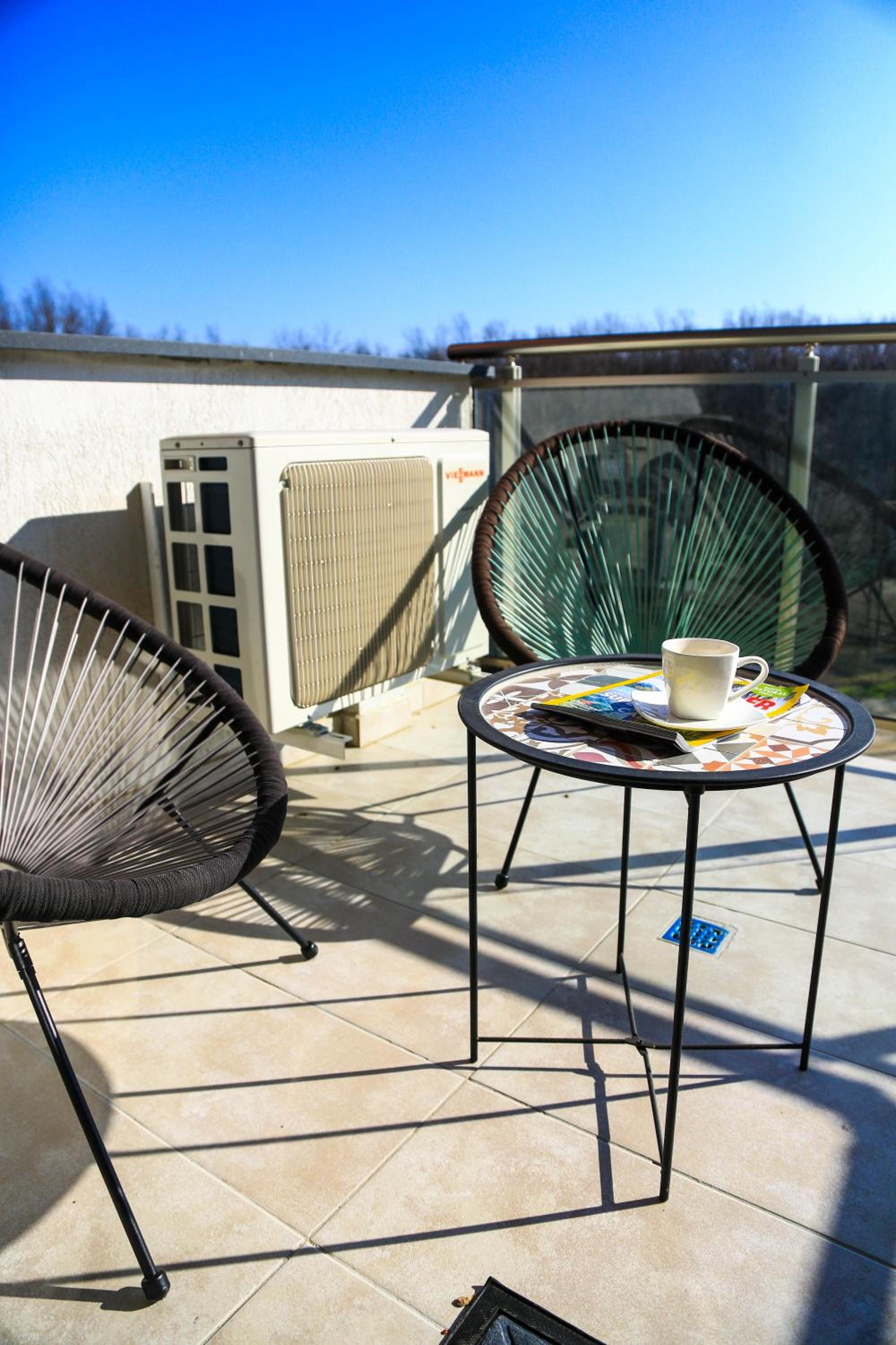 balance & terrace
