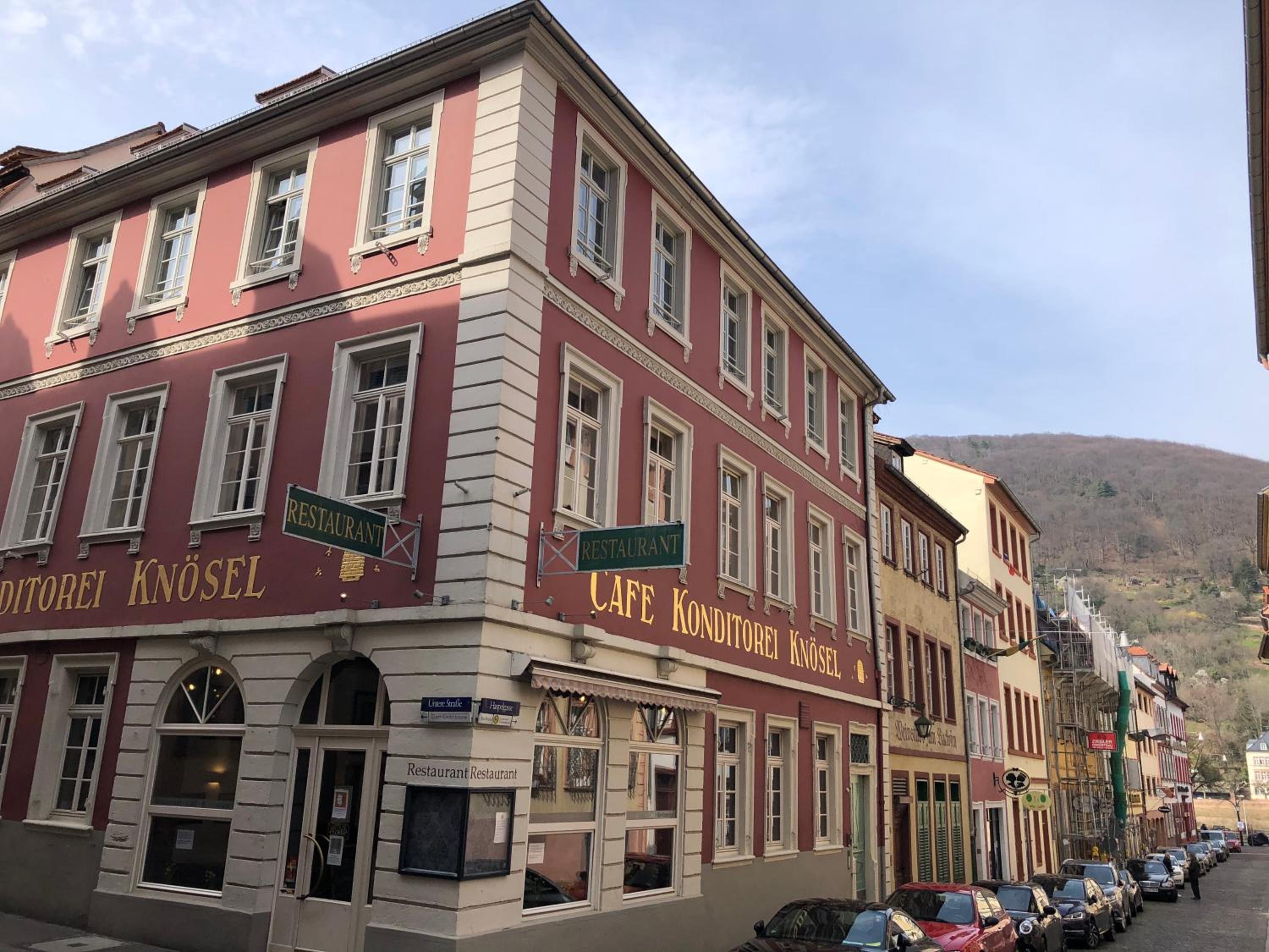 Café & Hotel Knösel