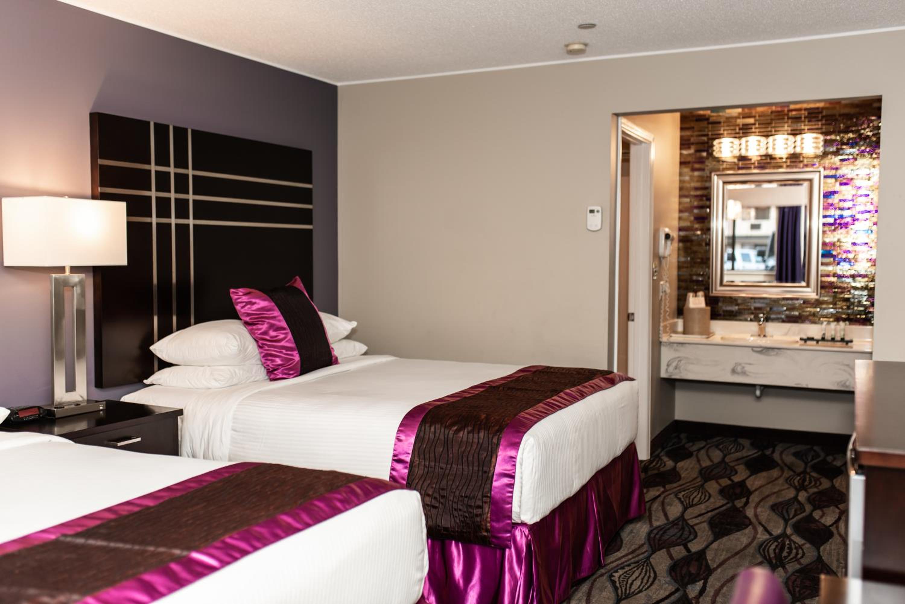 Gateway Inn and Suites