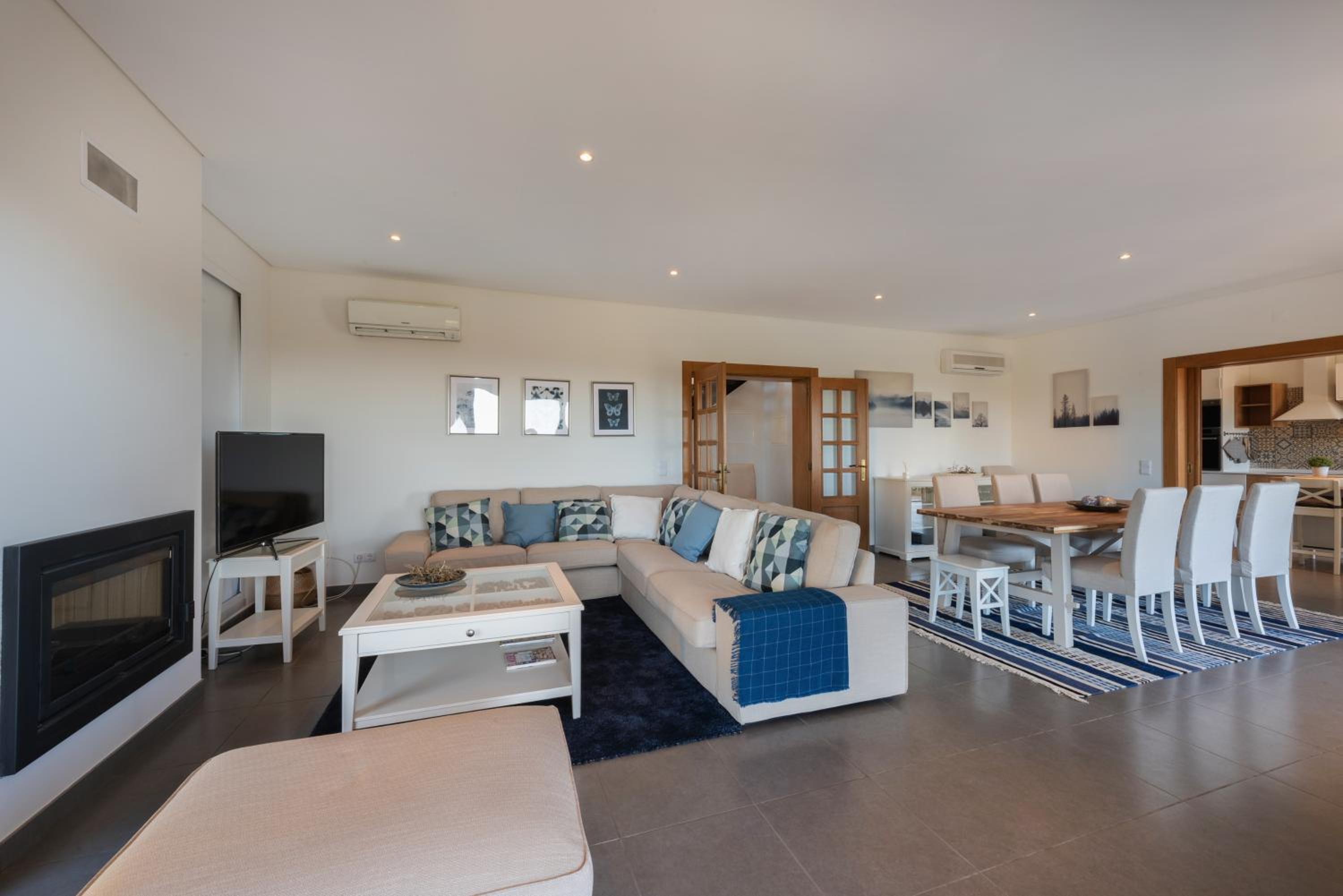 Sunny House view 5