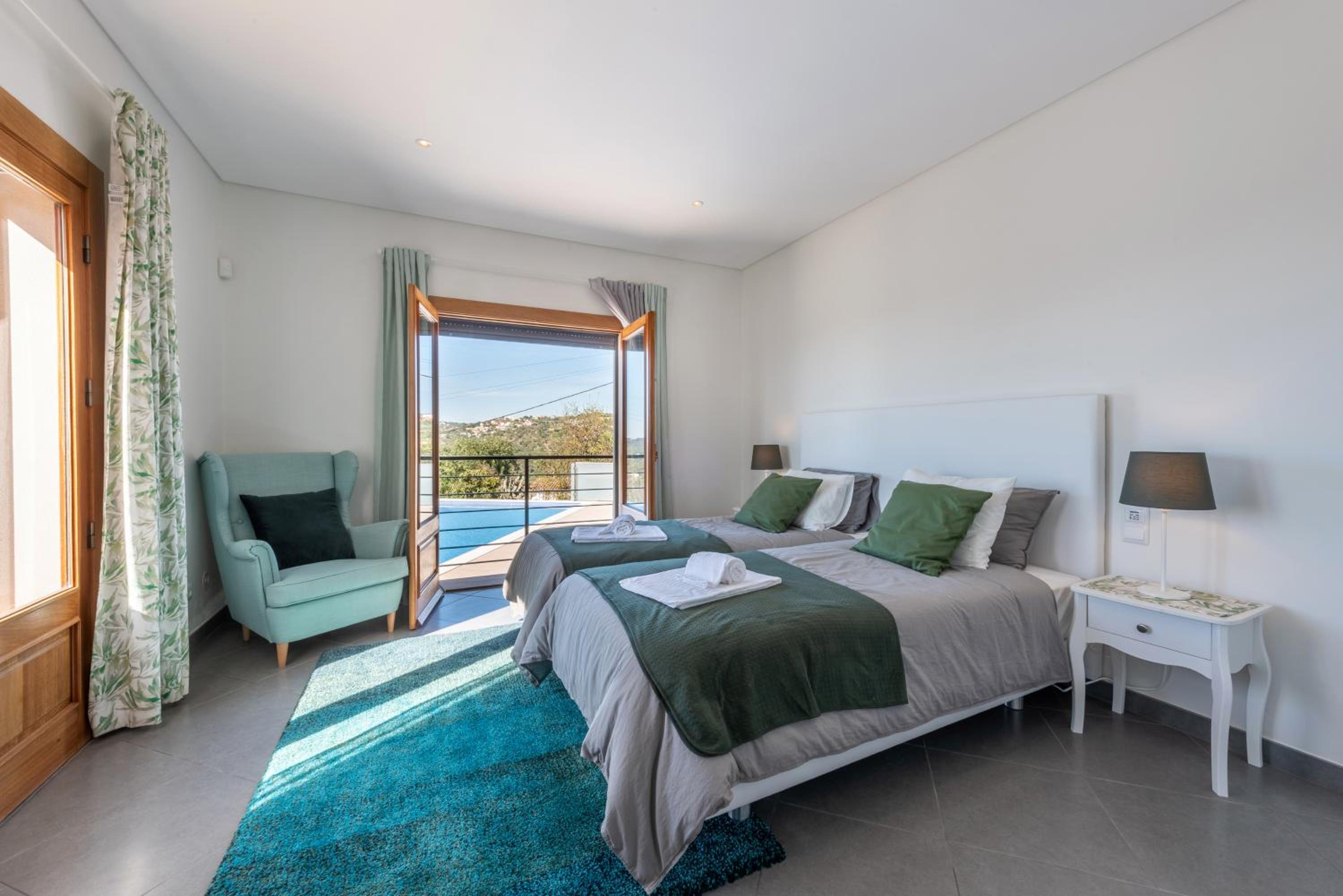 Sunny House view 4