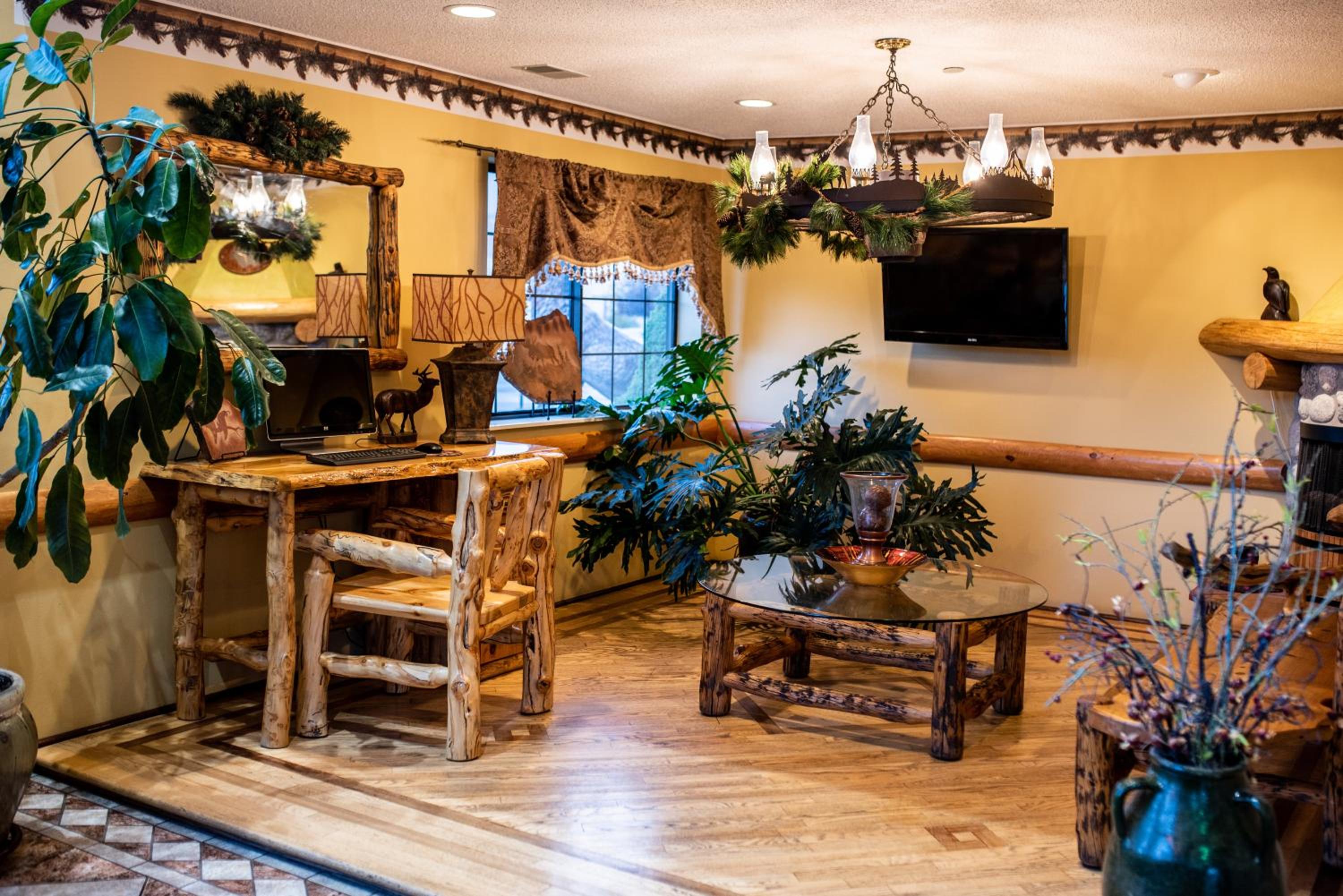 Gateway Inn and Suites