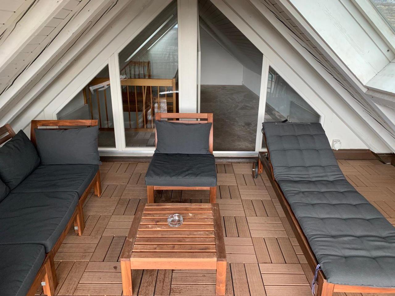 Löwenplatz Apartment near Station by Airhome