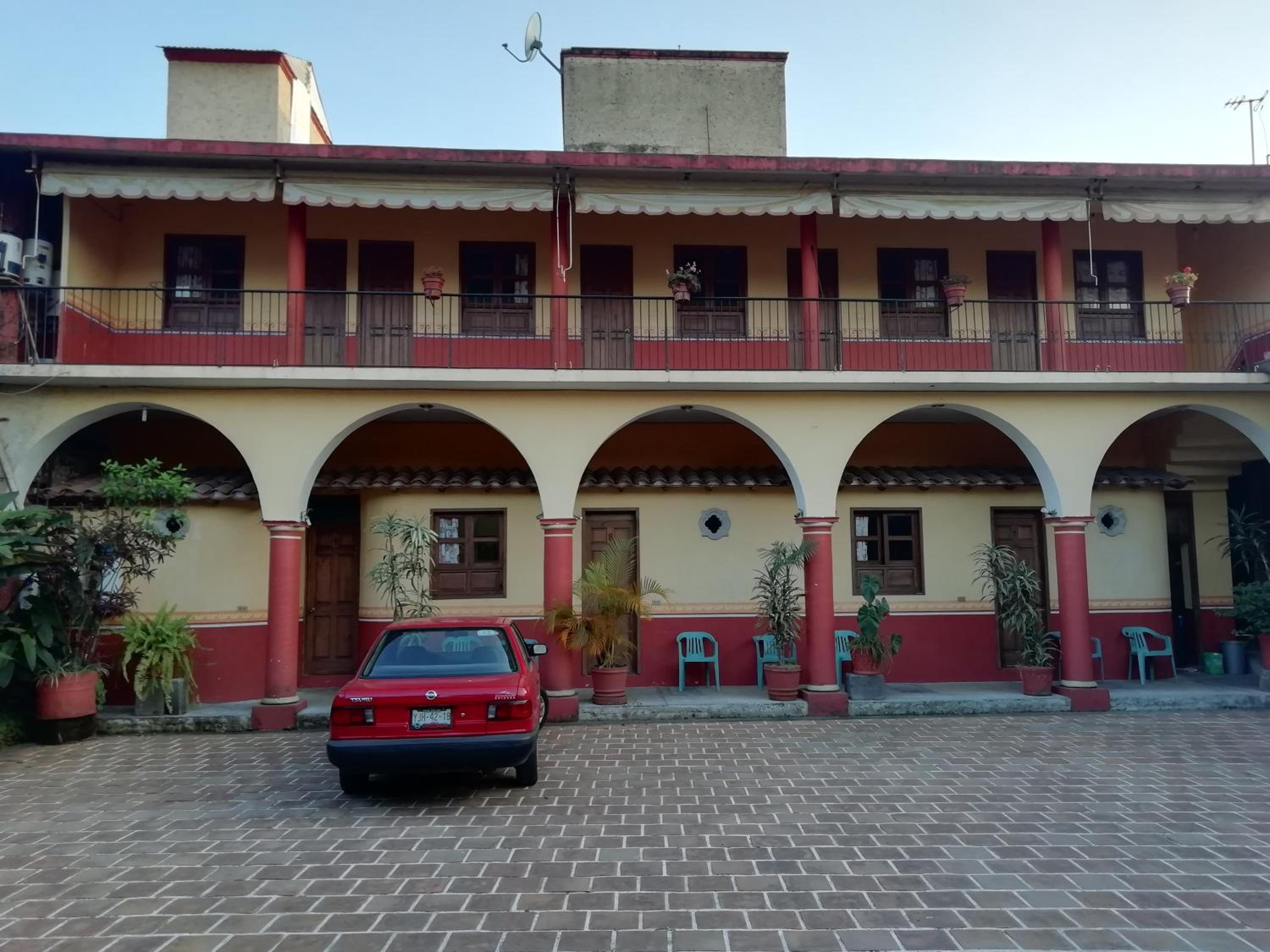 Hotel Posada Los Naranjos - Image 1