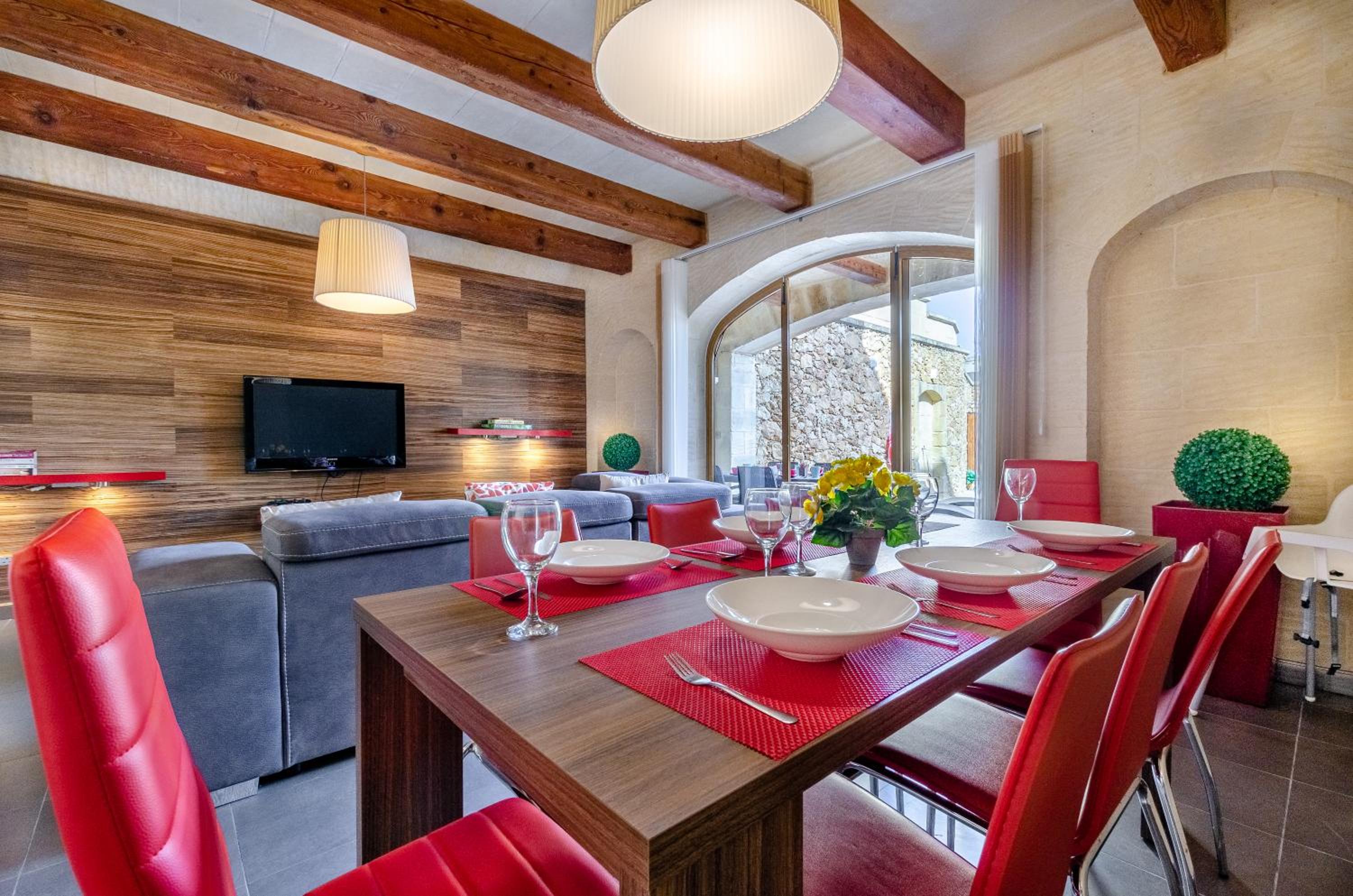 A Popular Pet Friendly Villa with a Pool, Gozo