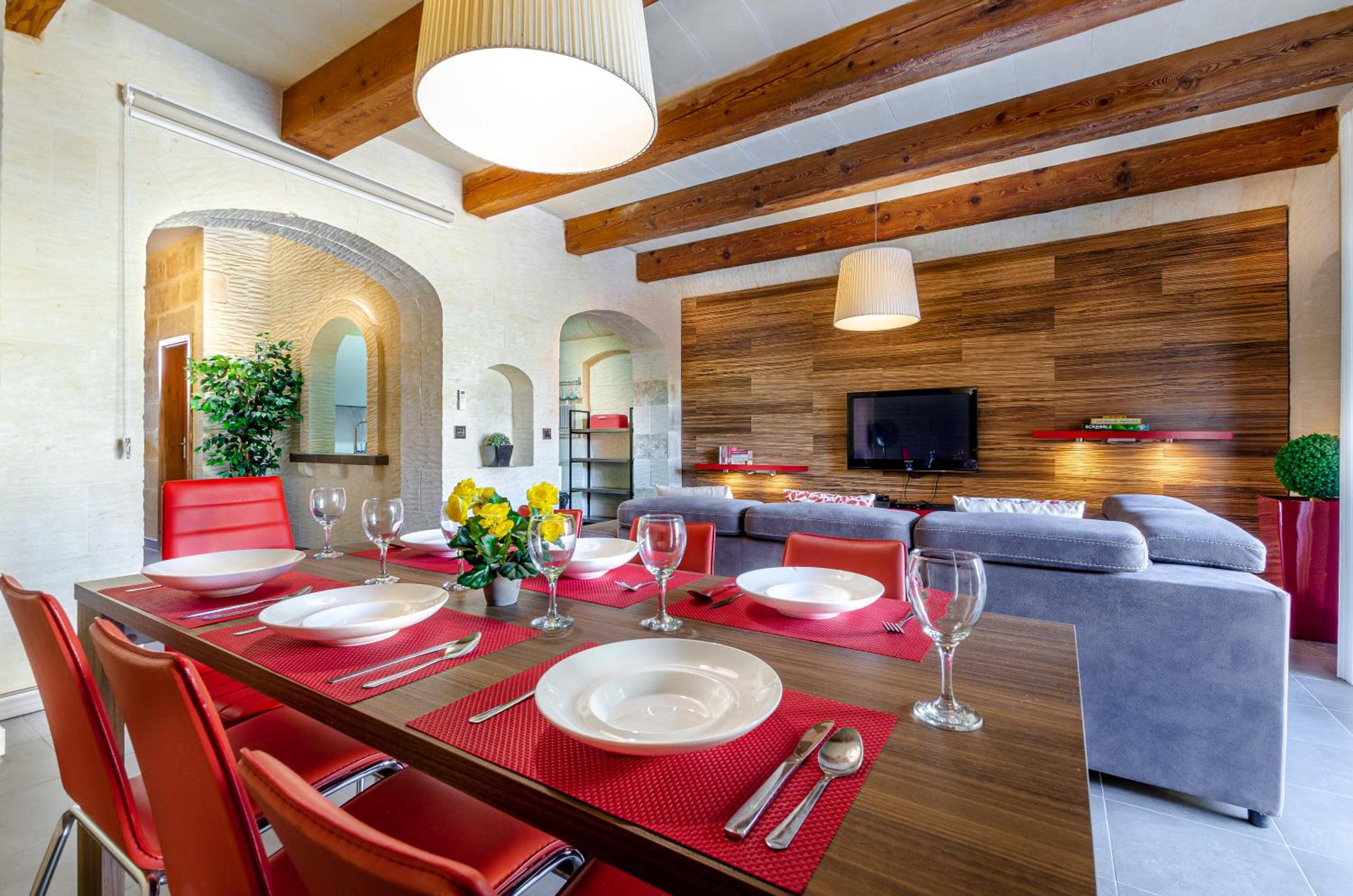A Popular Pet Friendly Villa with a Pool, Gozo