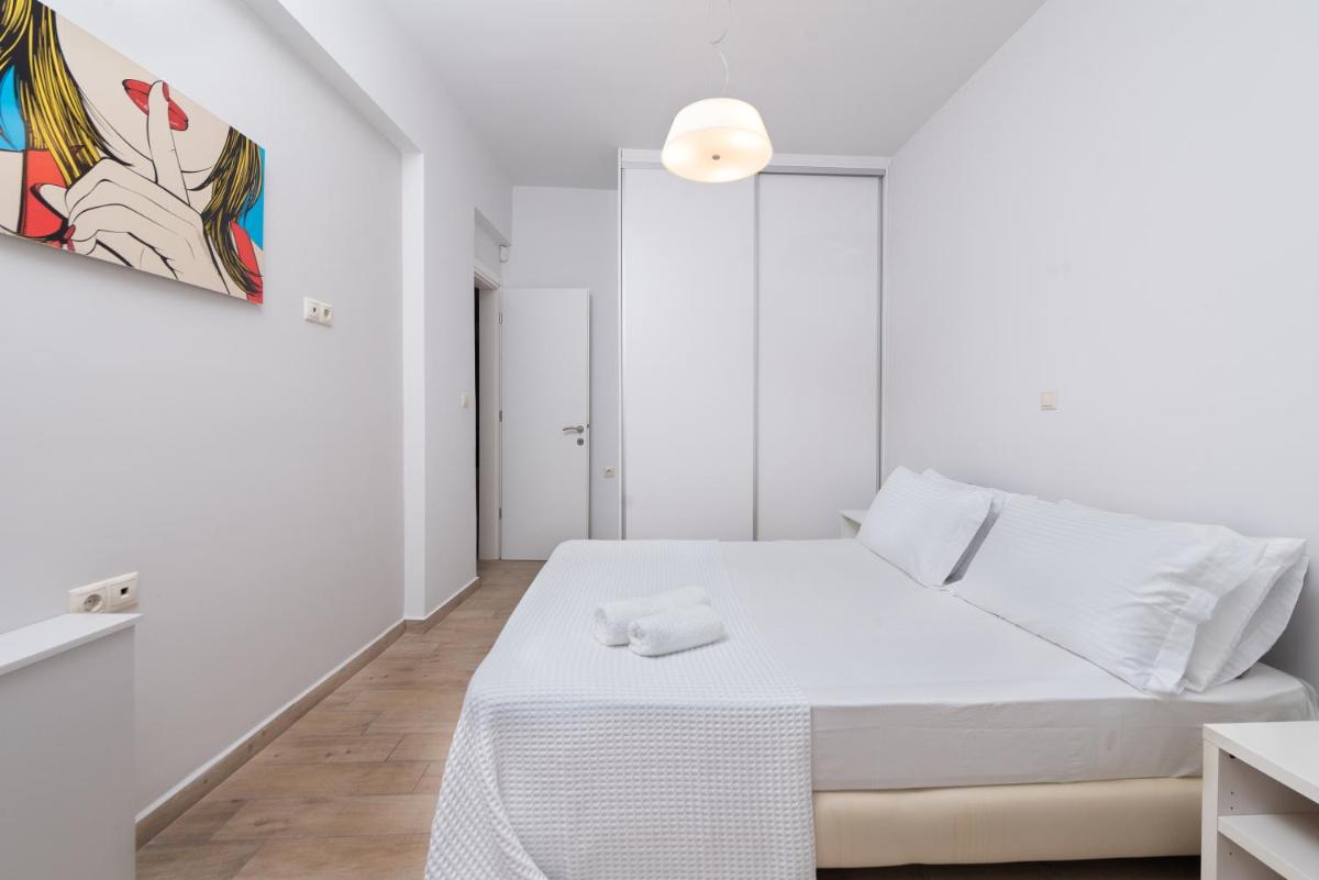 Ritas Modern In-City House view 3