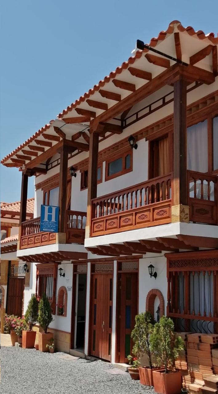 ApartaHotel Margaritas de la Villa VDL