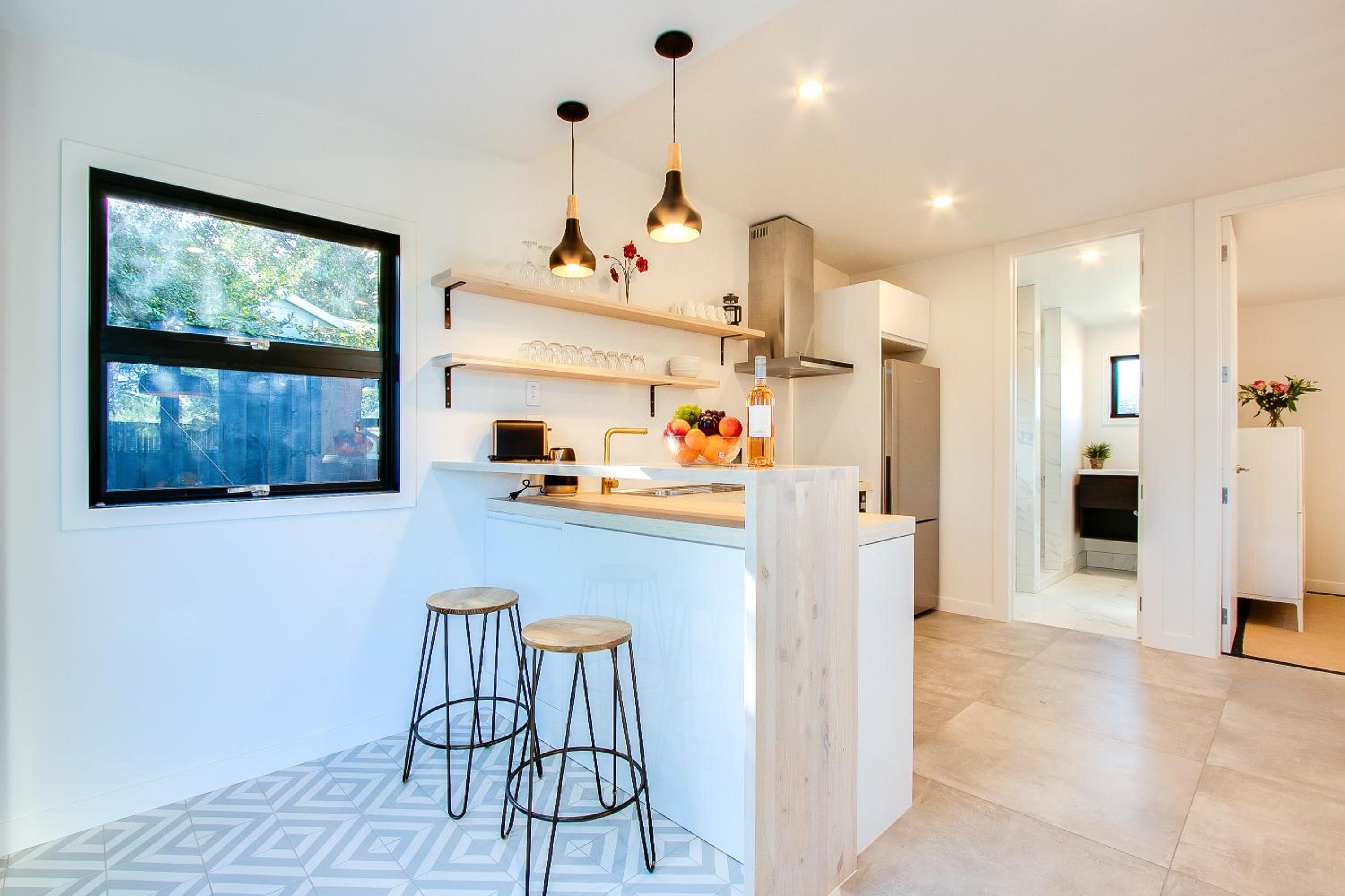 Beach and Vineyard Escape - Haumoana Beach Home view 3